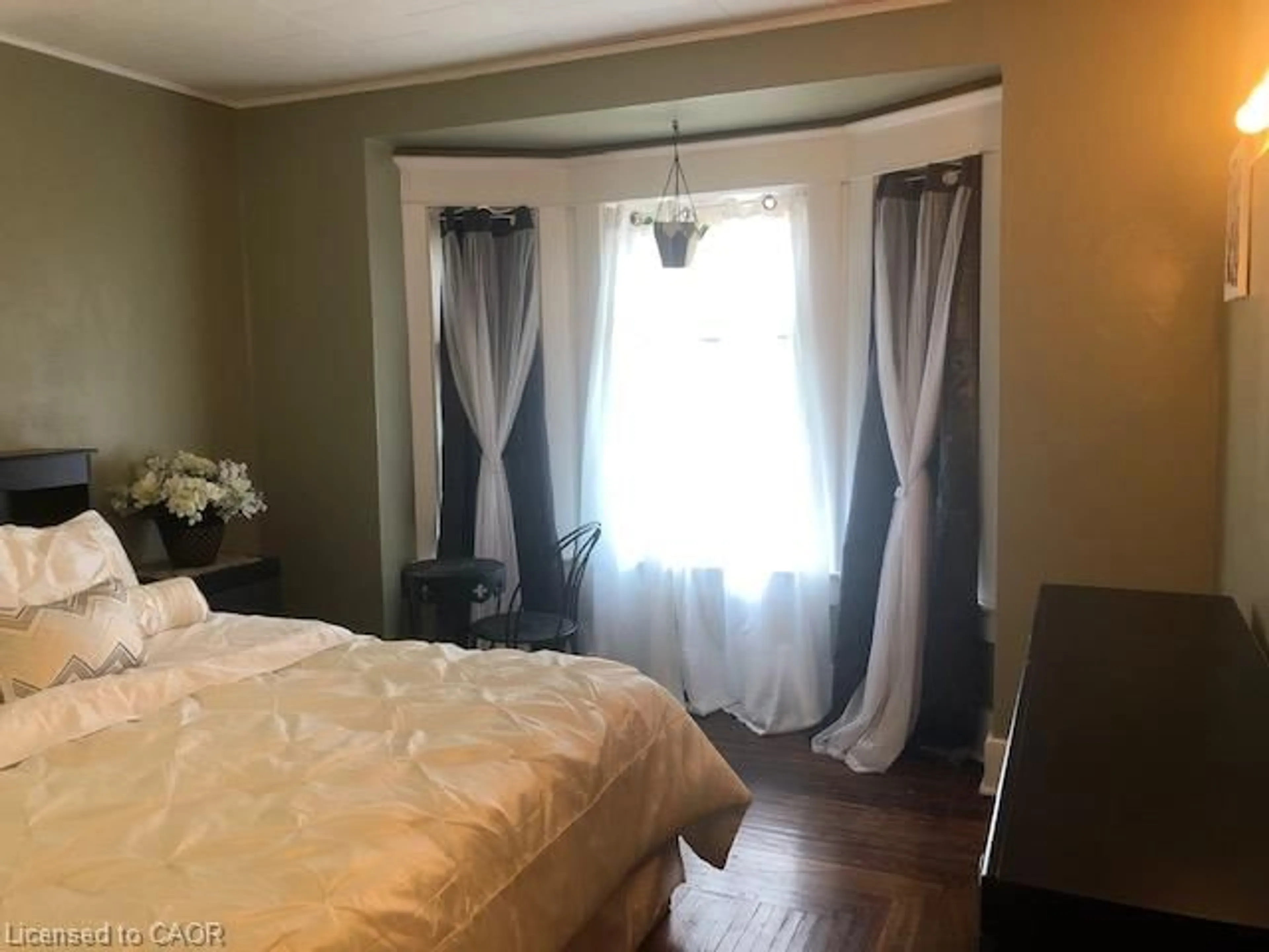 A pic of a room for 171 Owen St, Simcoe Ontario N3Y 2T8
