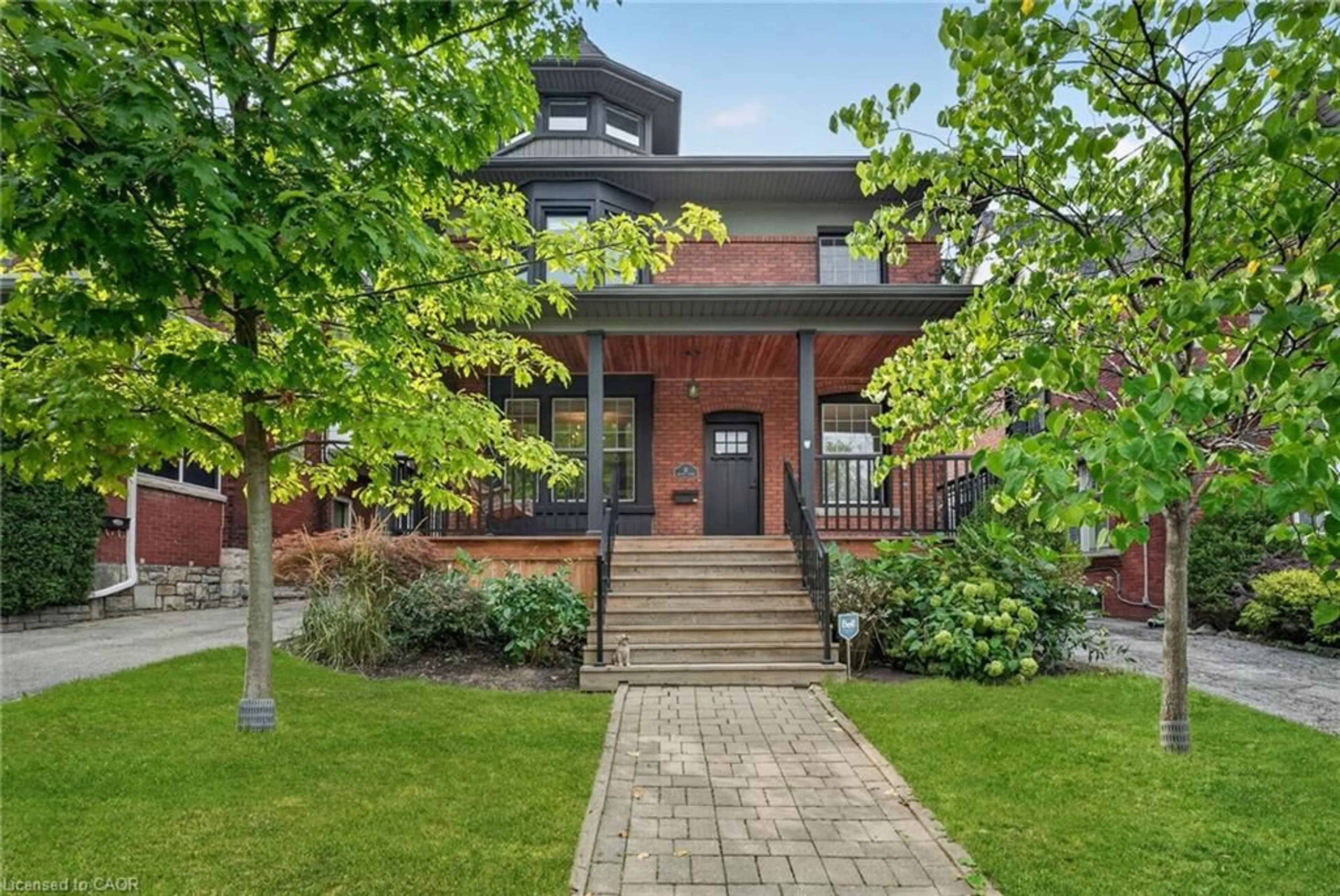 Home with brick exterior material, street for 16 Beulah Ave, Hamilton Ontario L8P 4G9