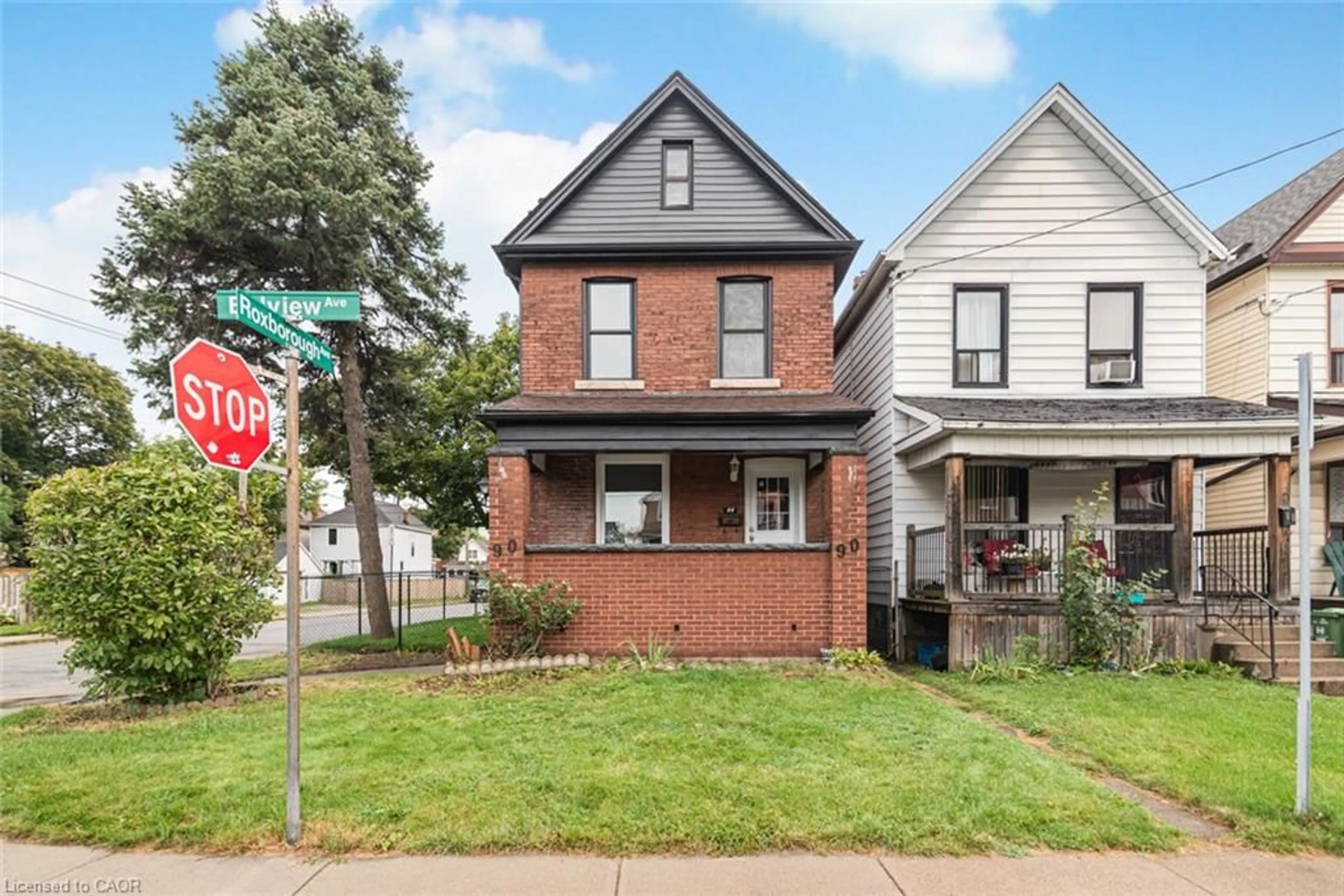 Home with brick exterior material, street for 90 Belview Ave, Hamilton Ontario L8L 7K8