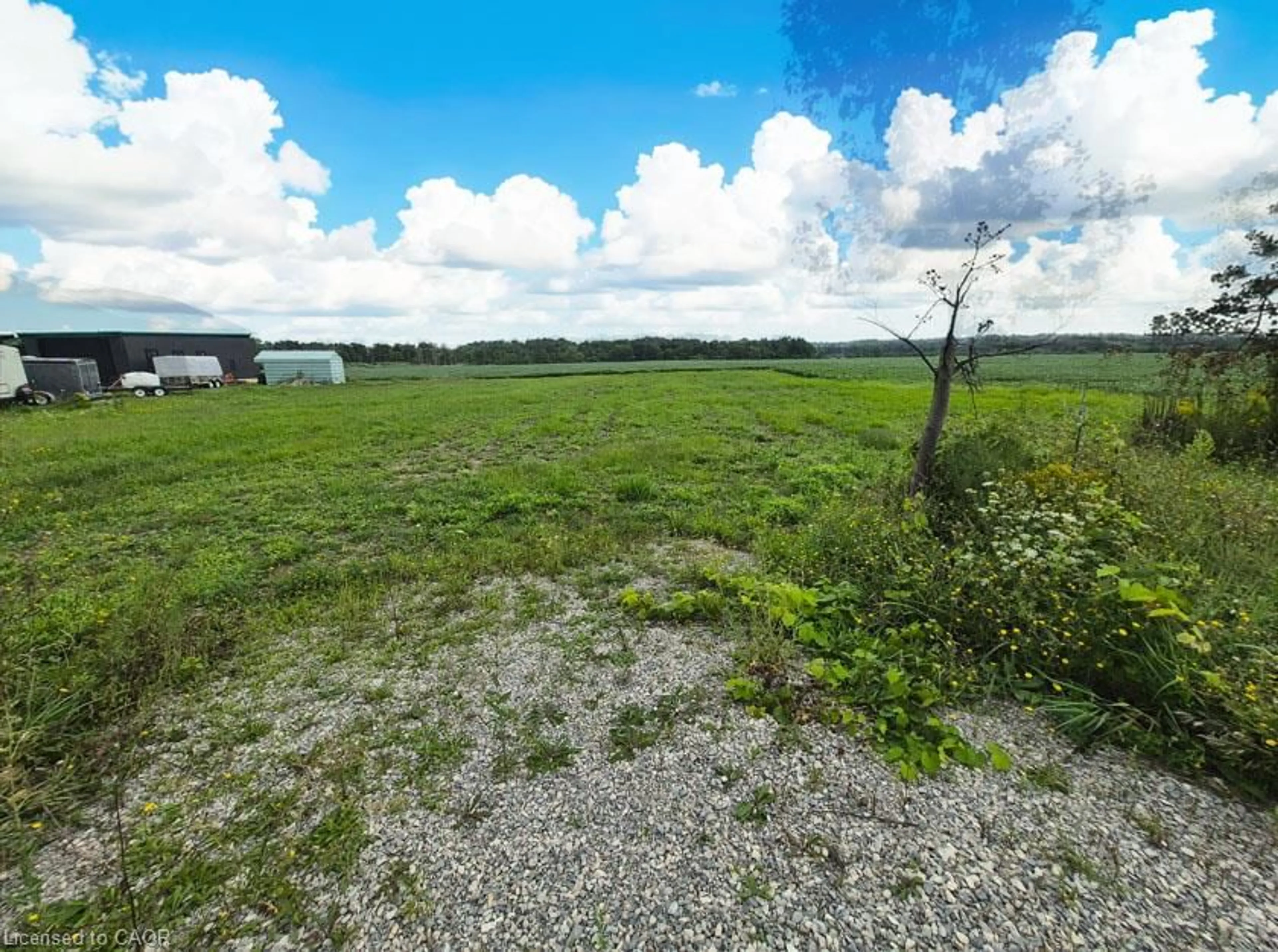 A pic from outside/outdoor area/front of a property/back of a property/a pic from drone, unknown for 1609 North Shore Dr, Stromness Ontario N0A 1K0