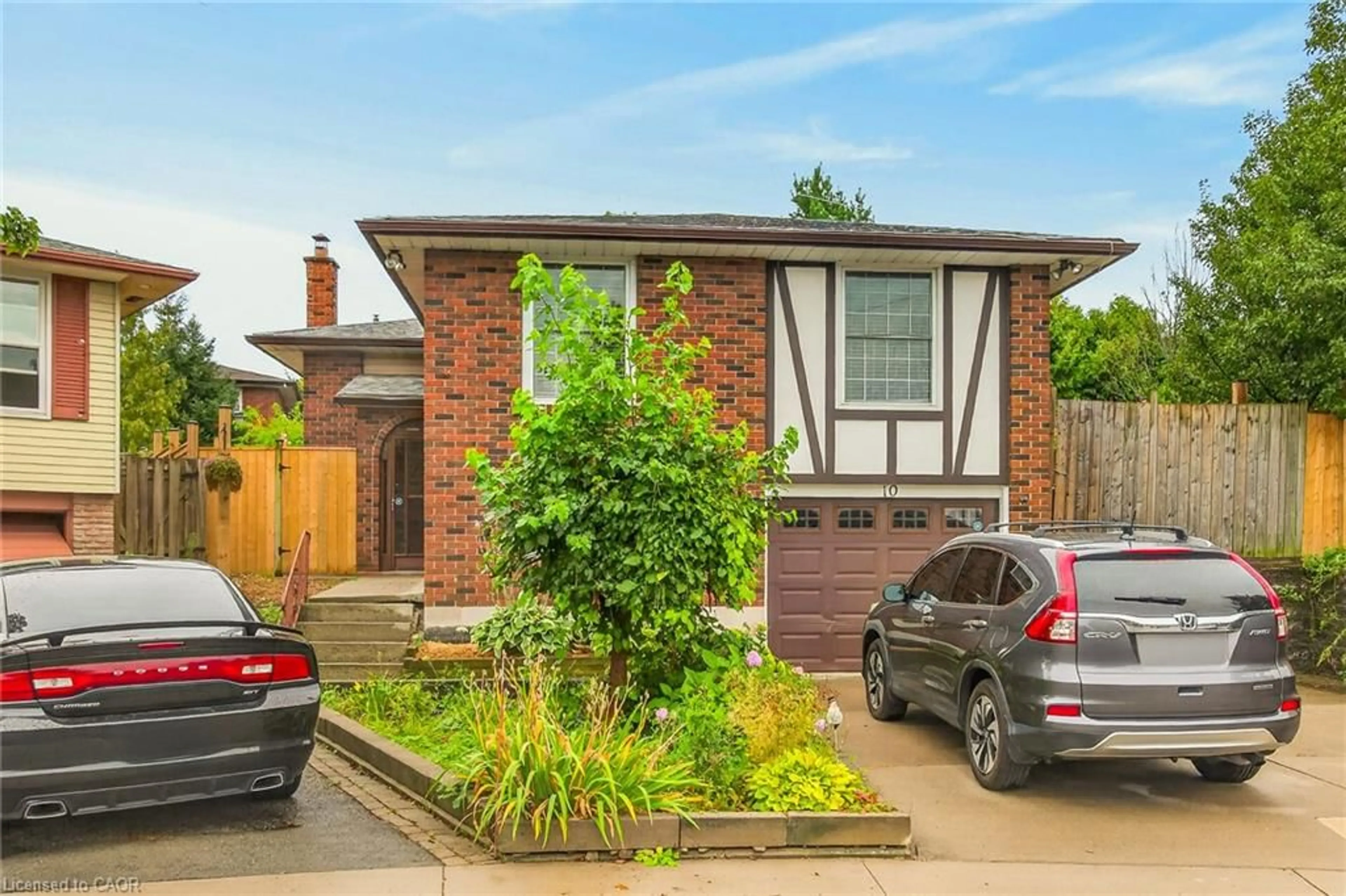Home with brick exterior material, street for 10 Krafty Crt, Hamilton Ontario L9C 6R7