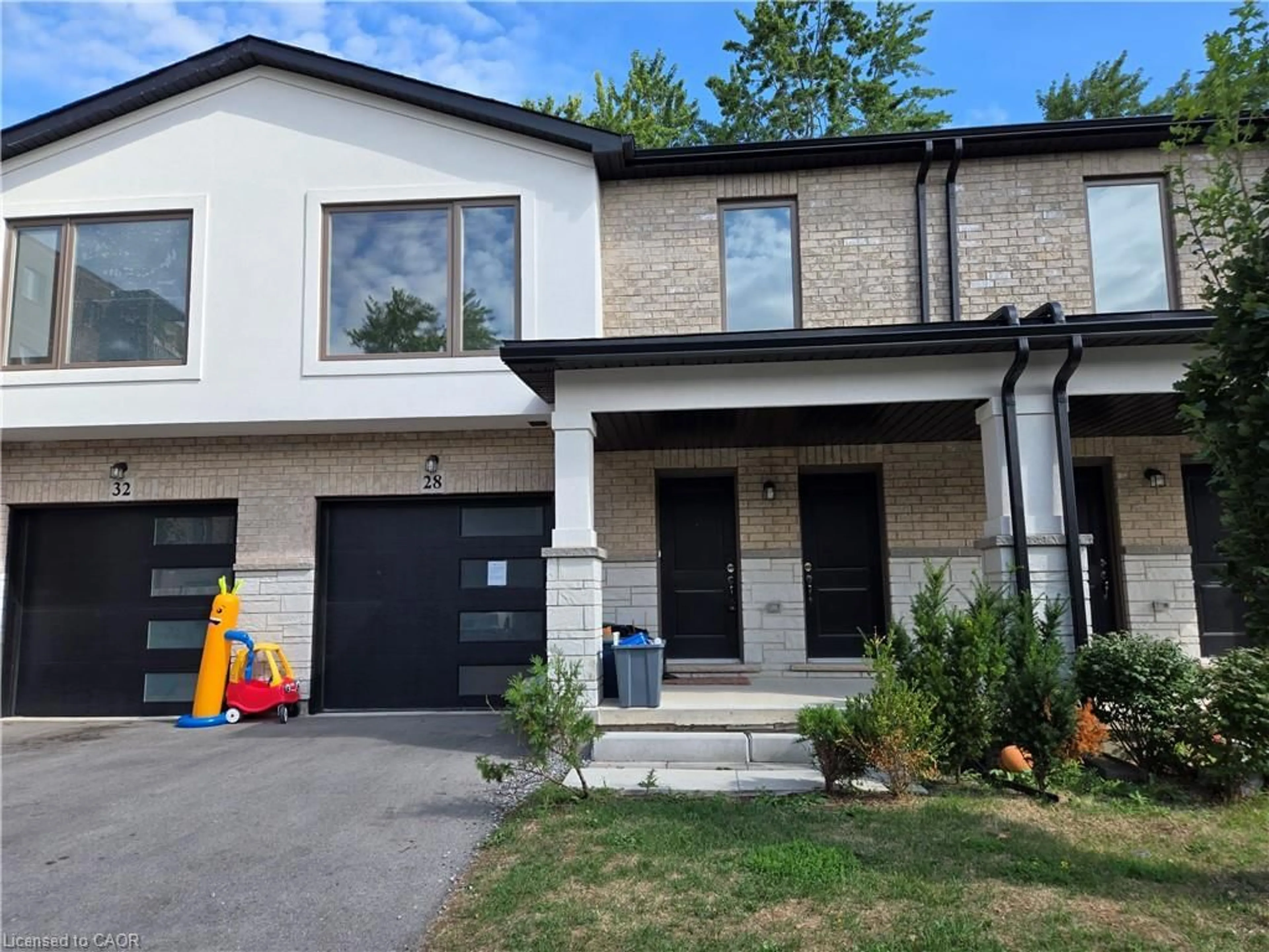 Home with brick exterior material, street for 28 Alayche Trail, Welland Ontario L3C 0J7