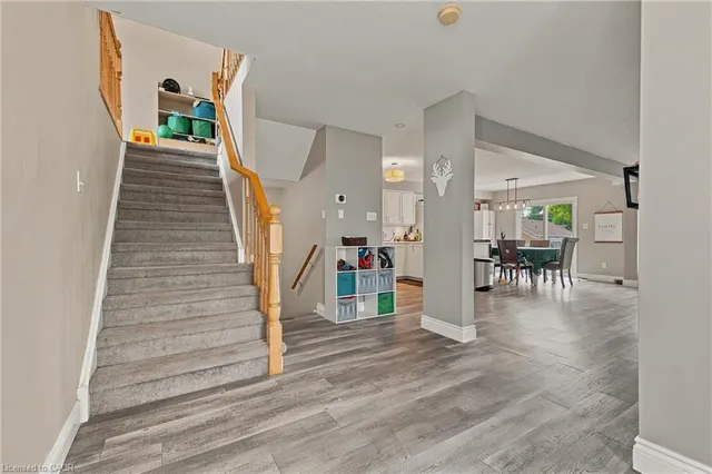 742 Rogers Rd, Listowel 4