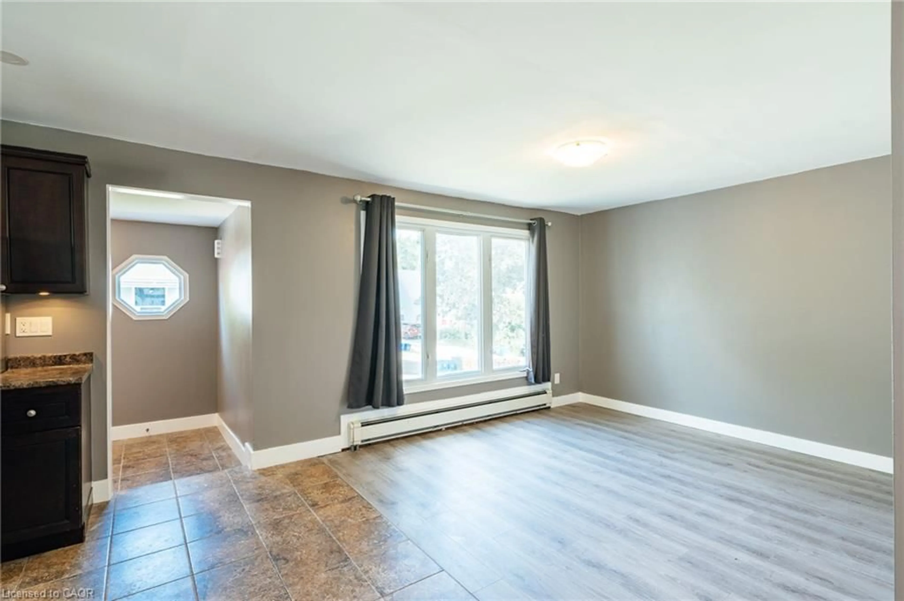 A pic of a room for 11 Second Ave, Cambridge Ontario N1S 2B7