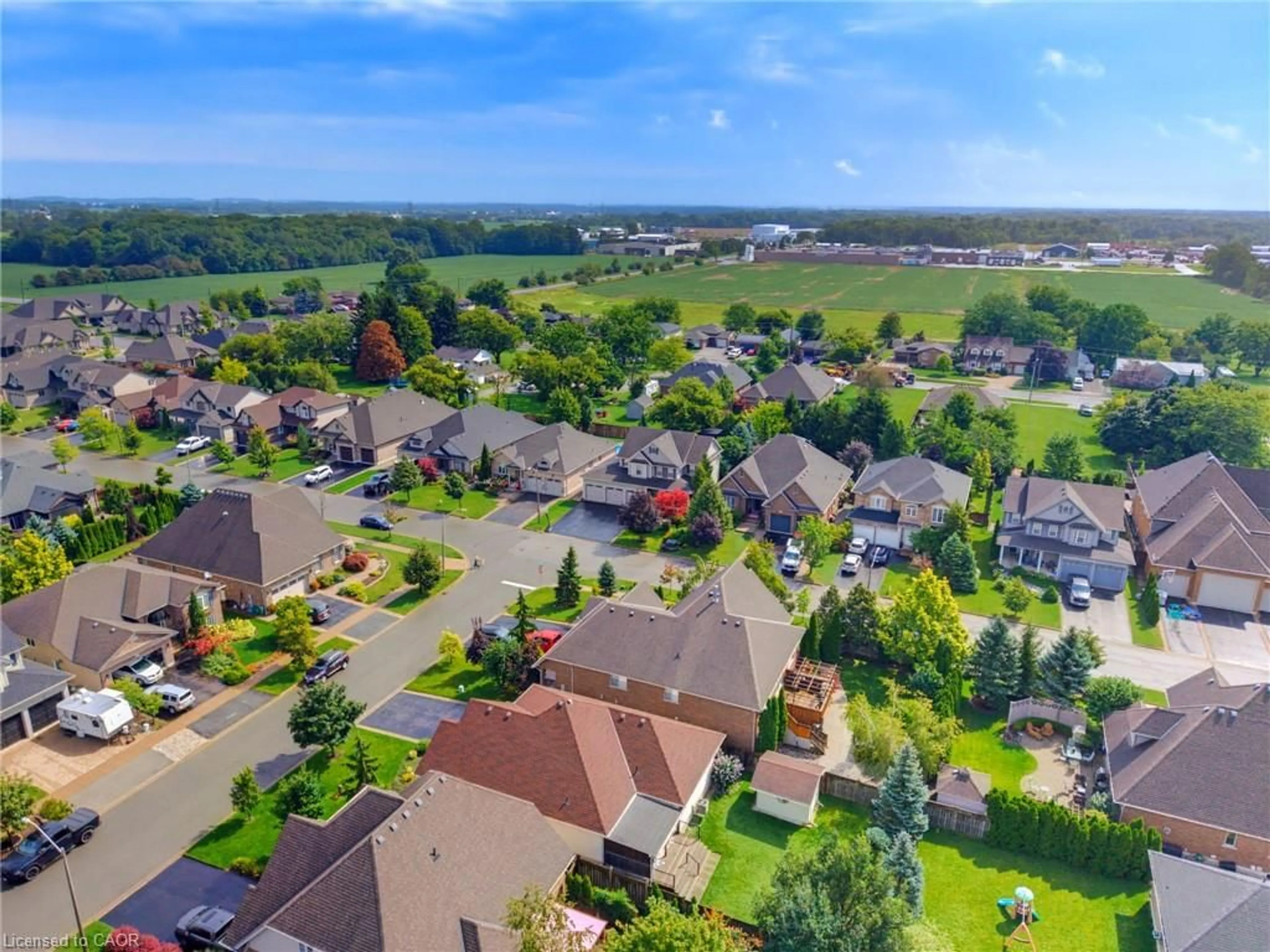 A pic from outside/outdoor area/front of a property/back of a property/a pic from drone, street for 38 Hornak Rd, Smithville Ontario L0R 2A0