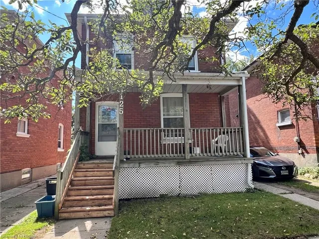 125 Marlborough St, Brantford 2