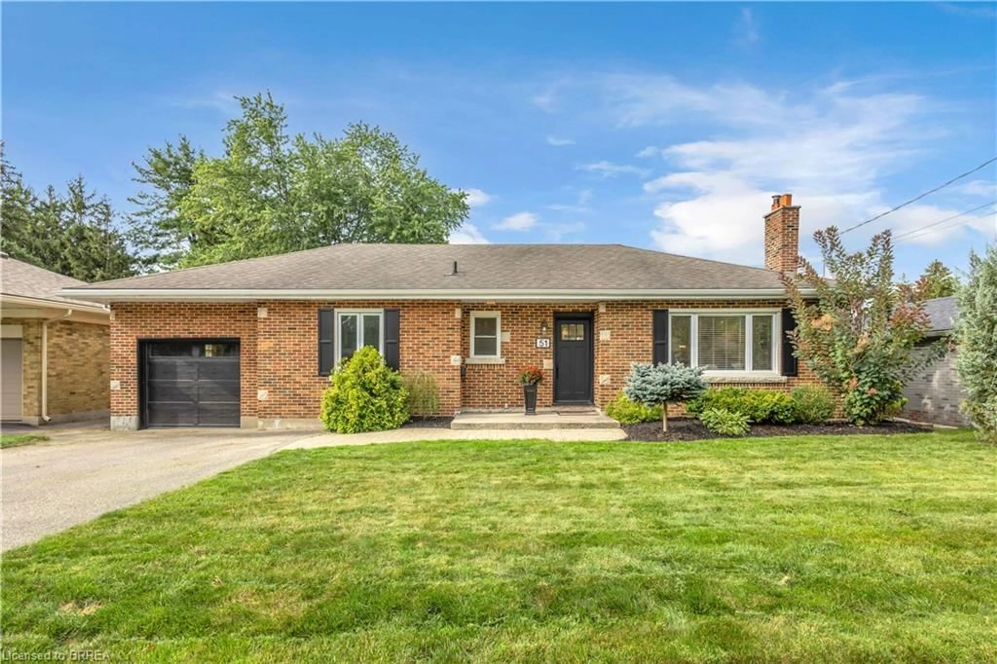 Home with brick exterior material, street for 51 Admiral Rd, Brantford Ontario N3R 1L5