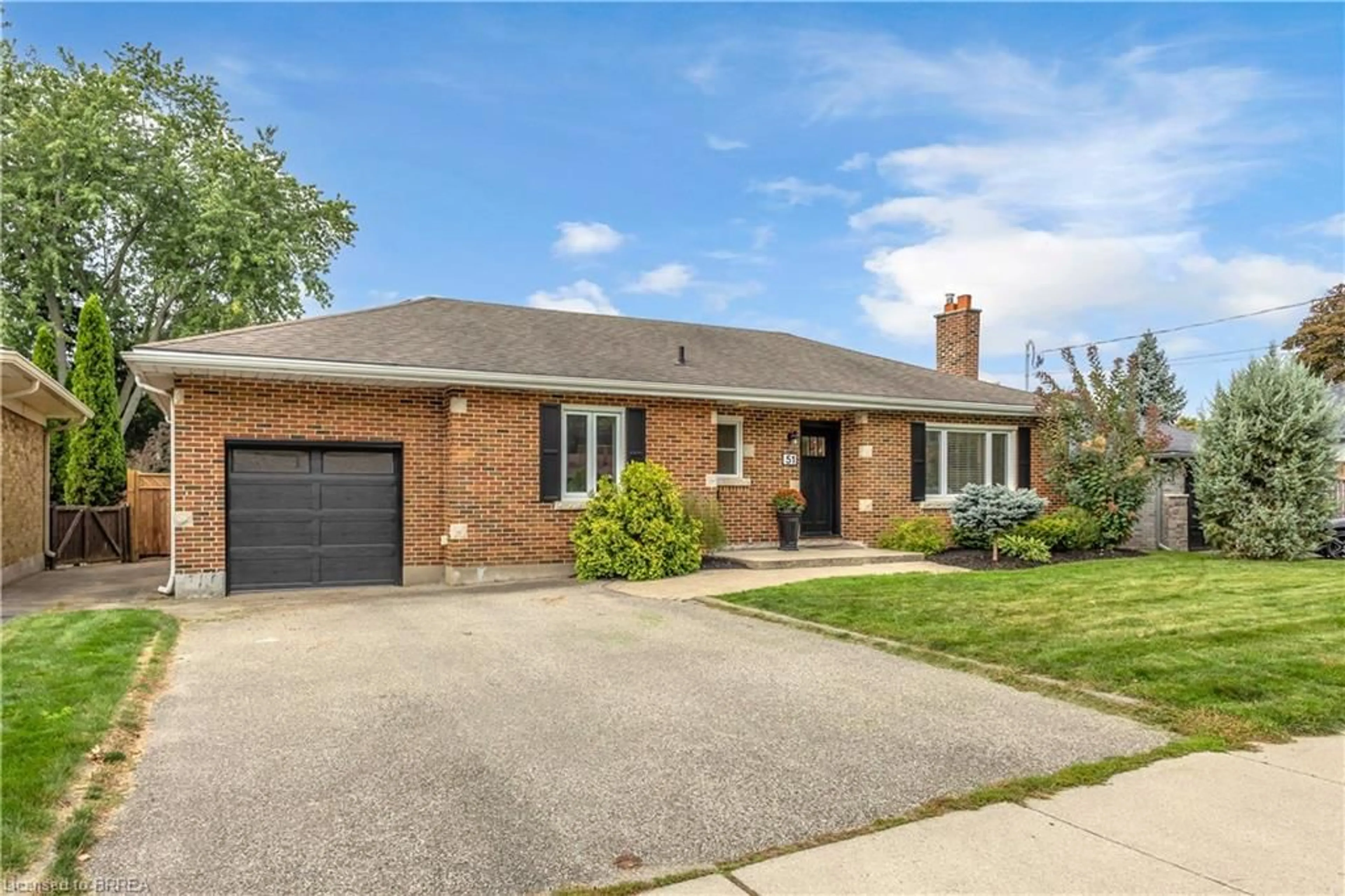 Home with brick exterior material, street for 51 Admiral Rd, Brantford Ontario N3R 1L5