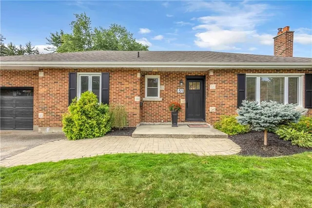 51 Admiral Rd, Brantford 4