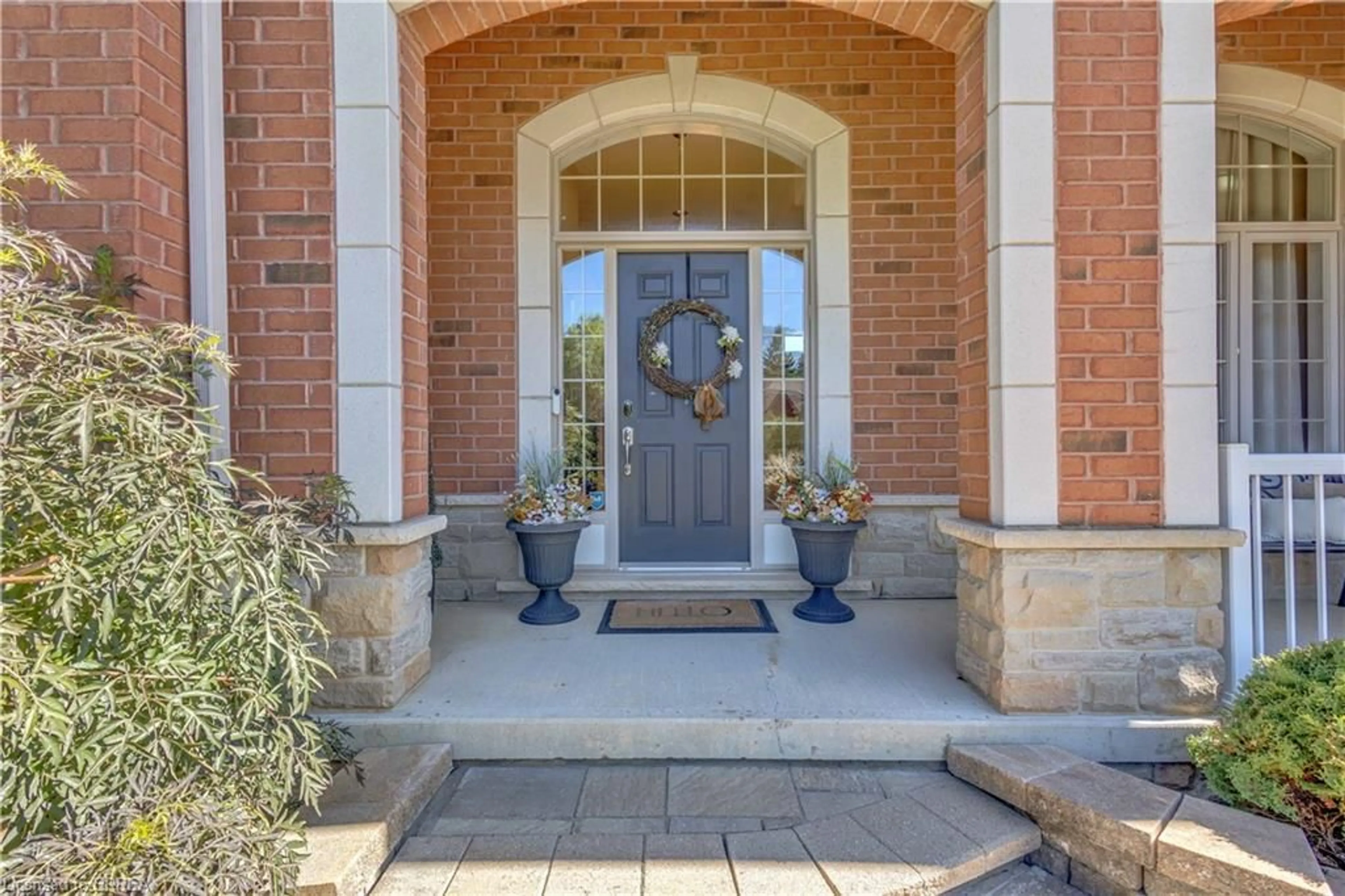 Indoor entryway for 3 Franks Lane, Brantford Ontario N3T 0L9