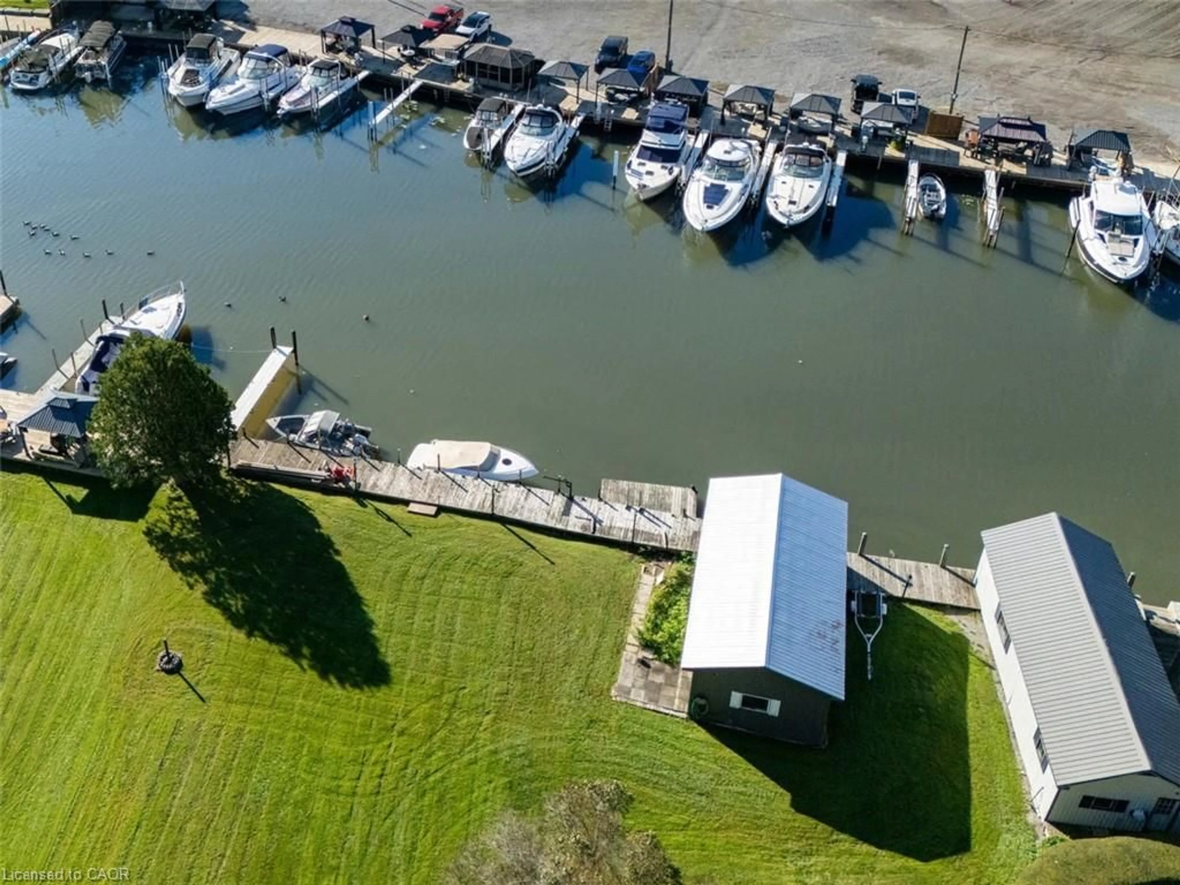 A pic from outside/outdoor area/front of a property/back of a property/a pic from drone, water/lake/river/ocean view for 46 Sunninghill Dr, Port Dover Ontario N0A 1N6