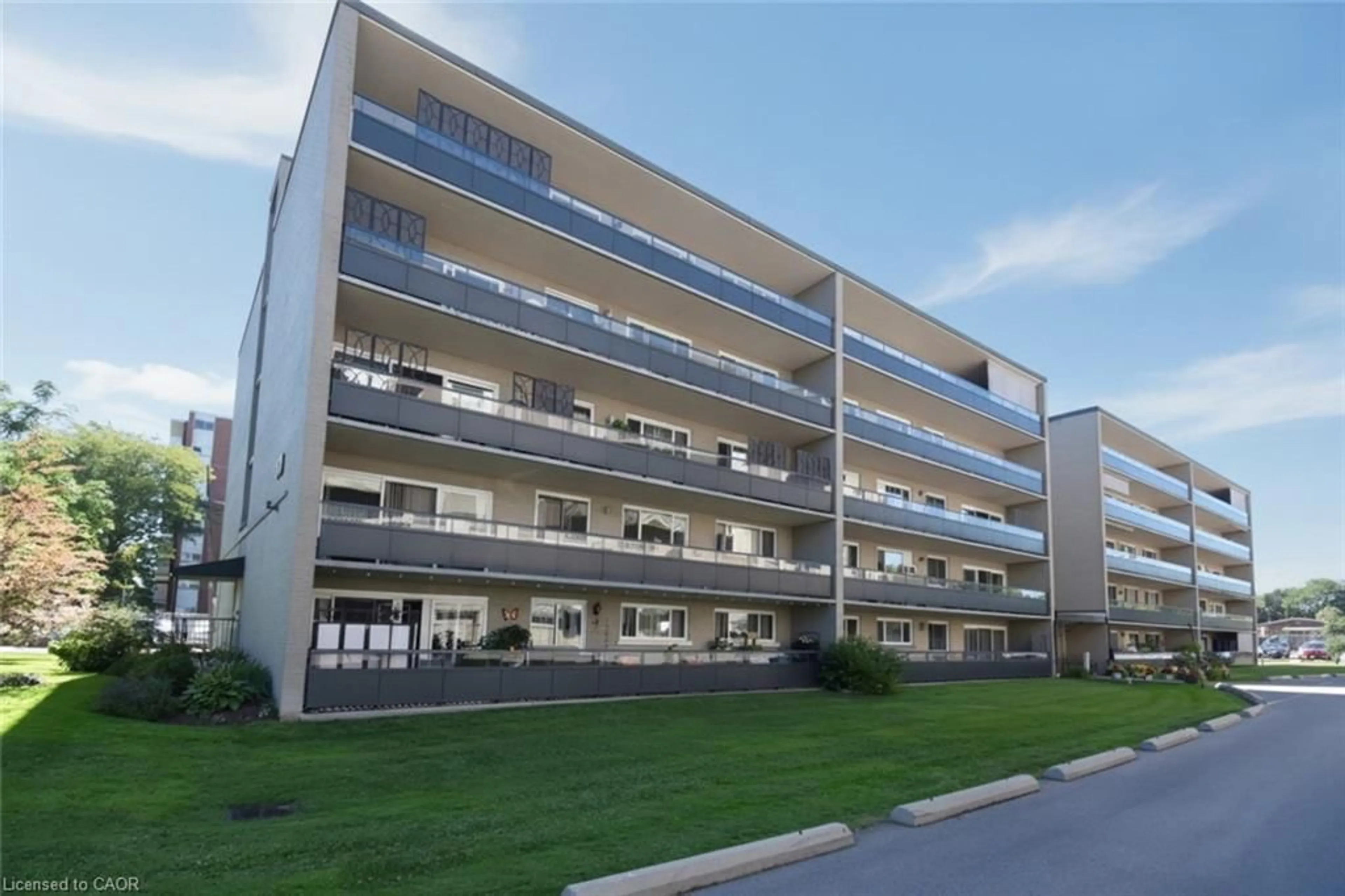Unknown for 510 Queenston Rd #406, Hamilton Ontario L8K 1J3