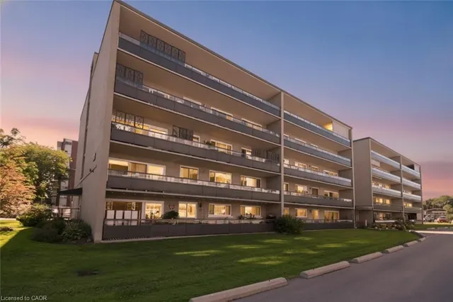510 Queenston Rd #406, Hamilton 5
