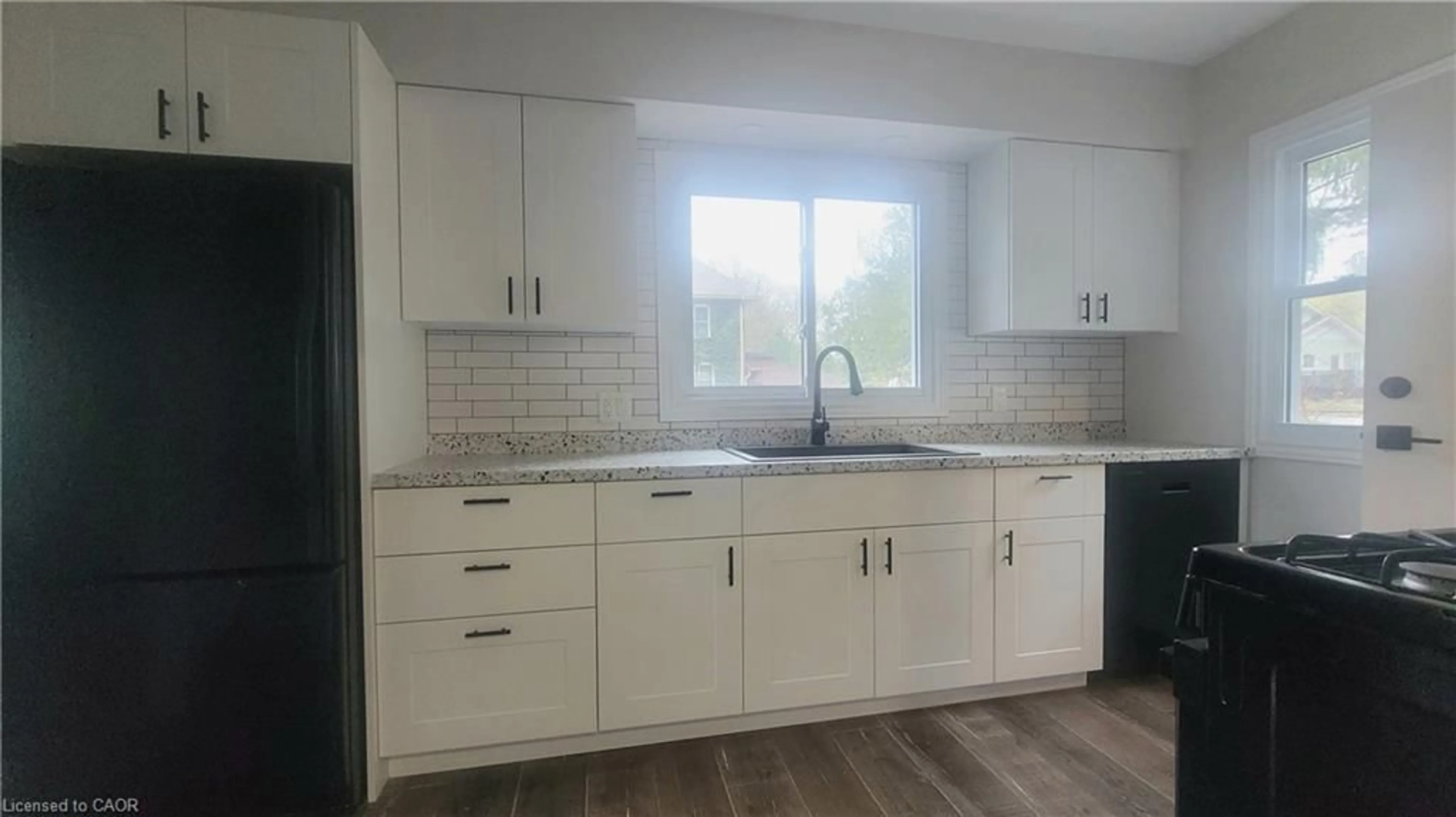 Open concept kitchen, unknown for 96 Orchard Ave, Simcoe Ontario N3Y 3H1