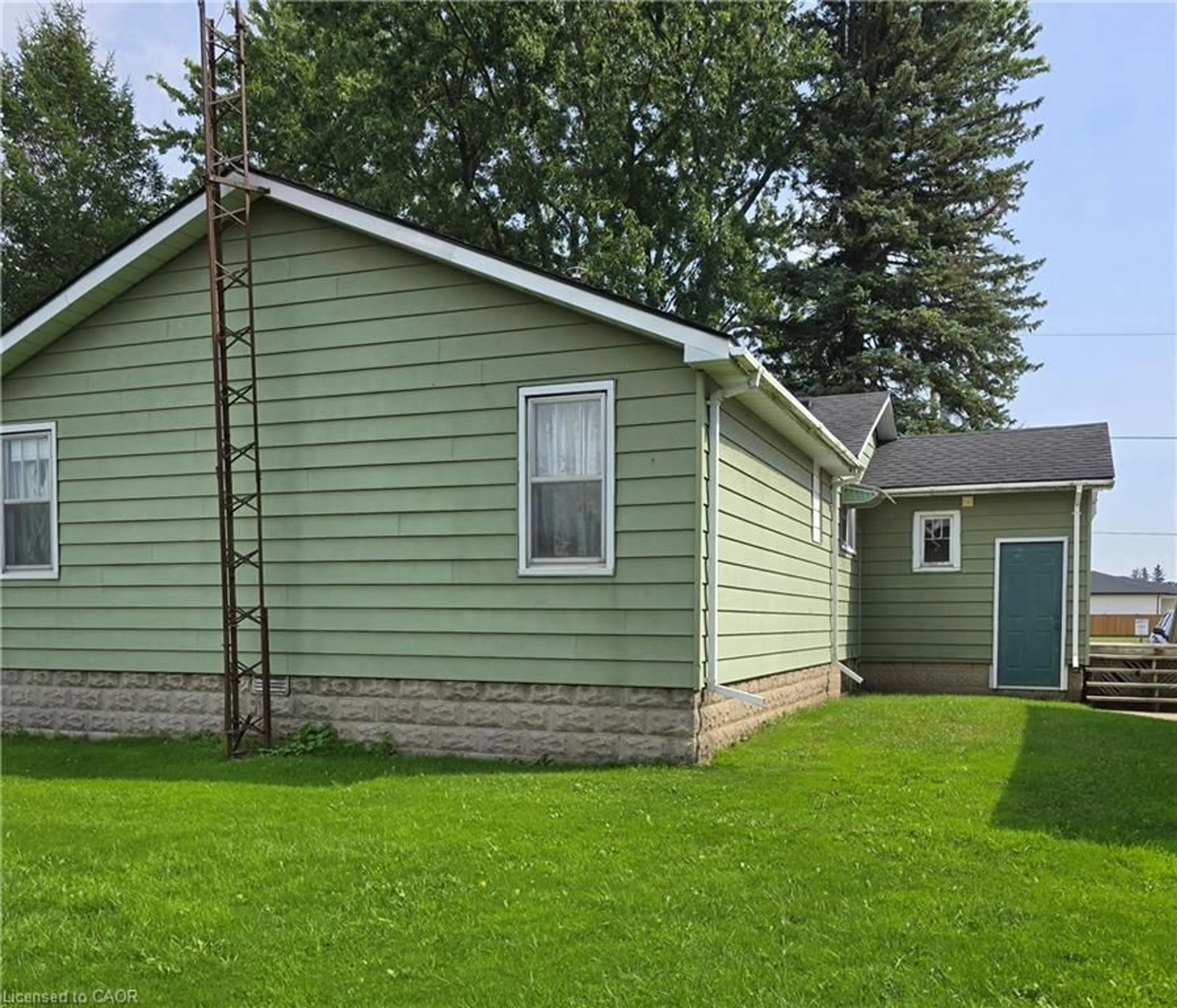 Shed for 1-5 Priddle Dr, Langton Ontario N0E 1G0