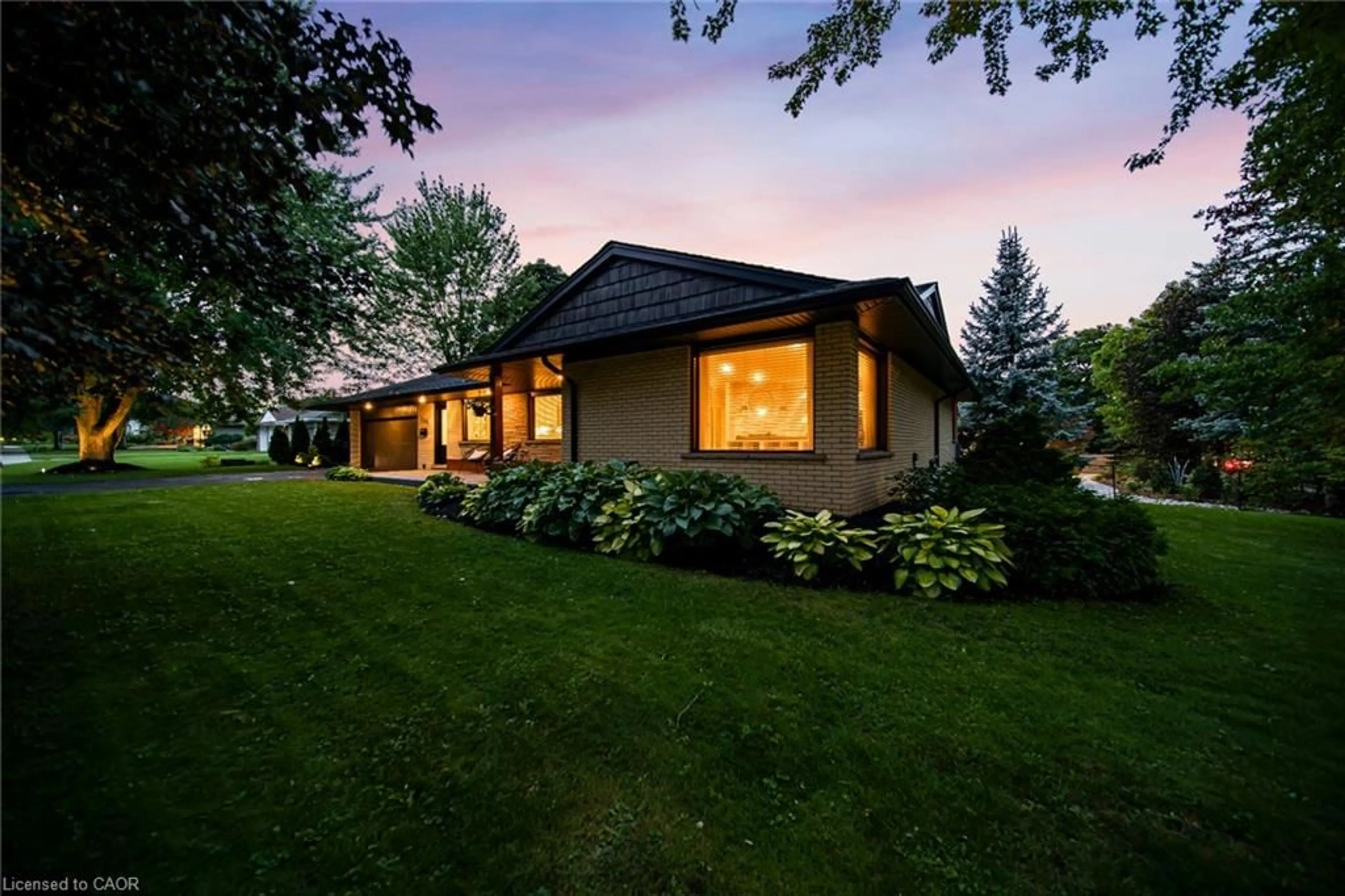 Unknown for 220 Claremont Ave, Kitchener Ontario N2M 2R1