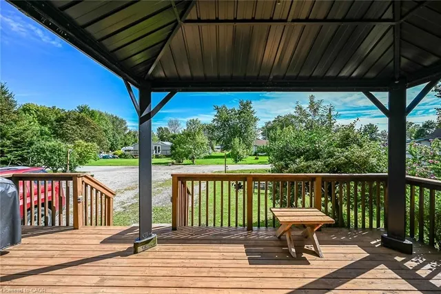 17 Semmens St, Peacock Point 4