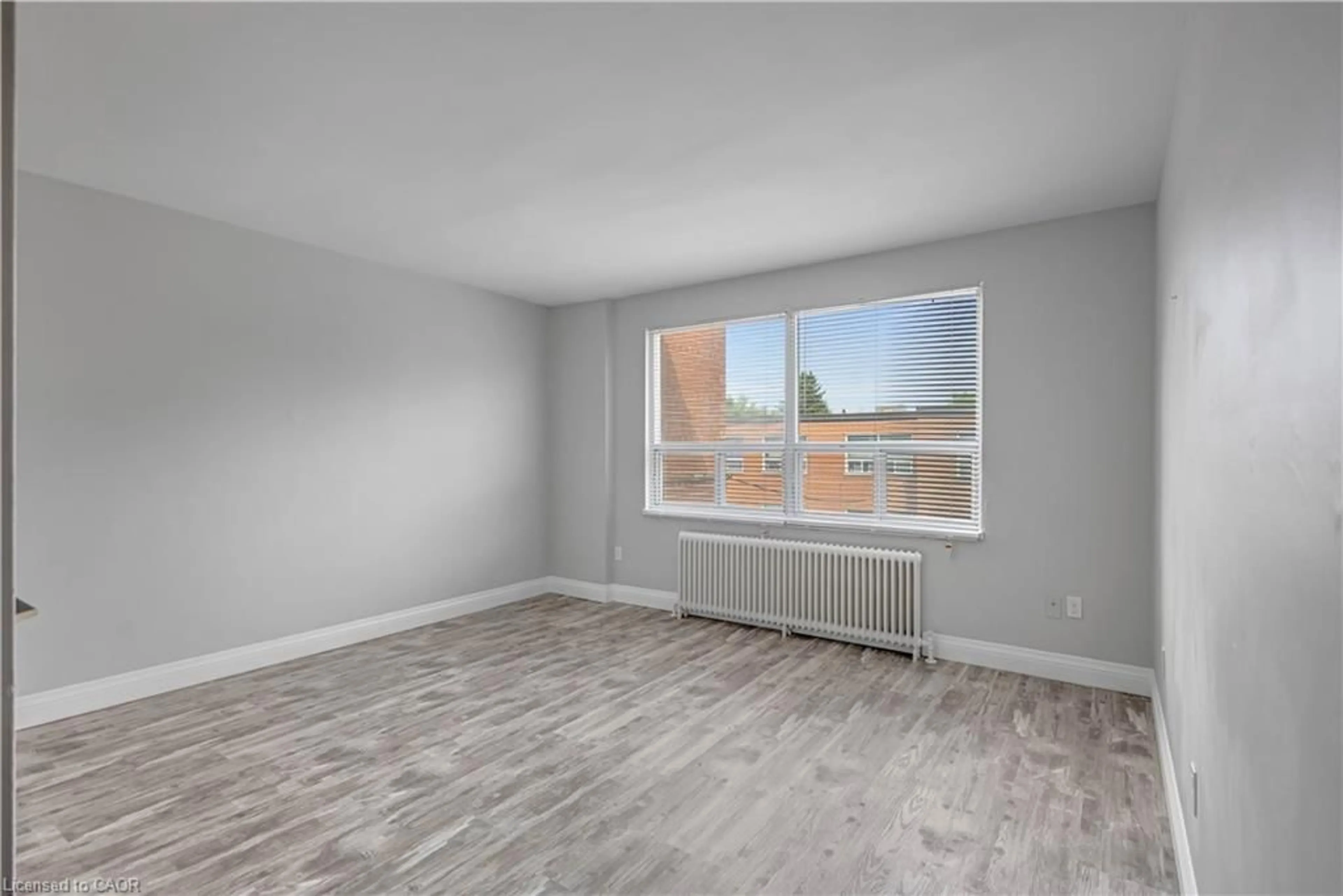 A pic of a room for 57 Mericourt Rd #310, Hamilton Ontario L8S 2N5