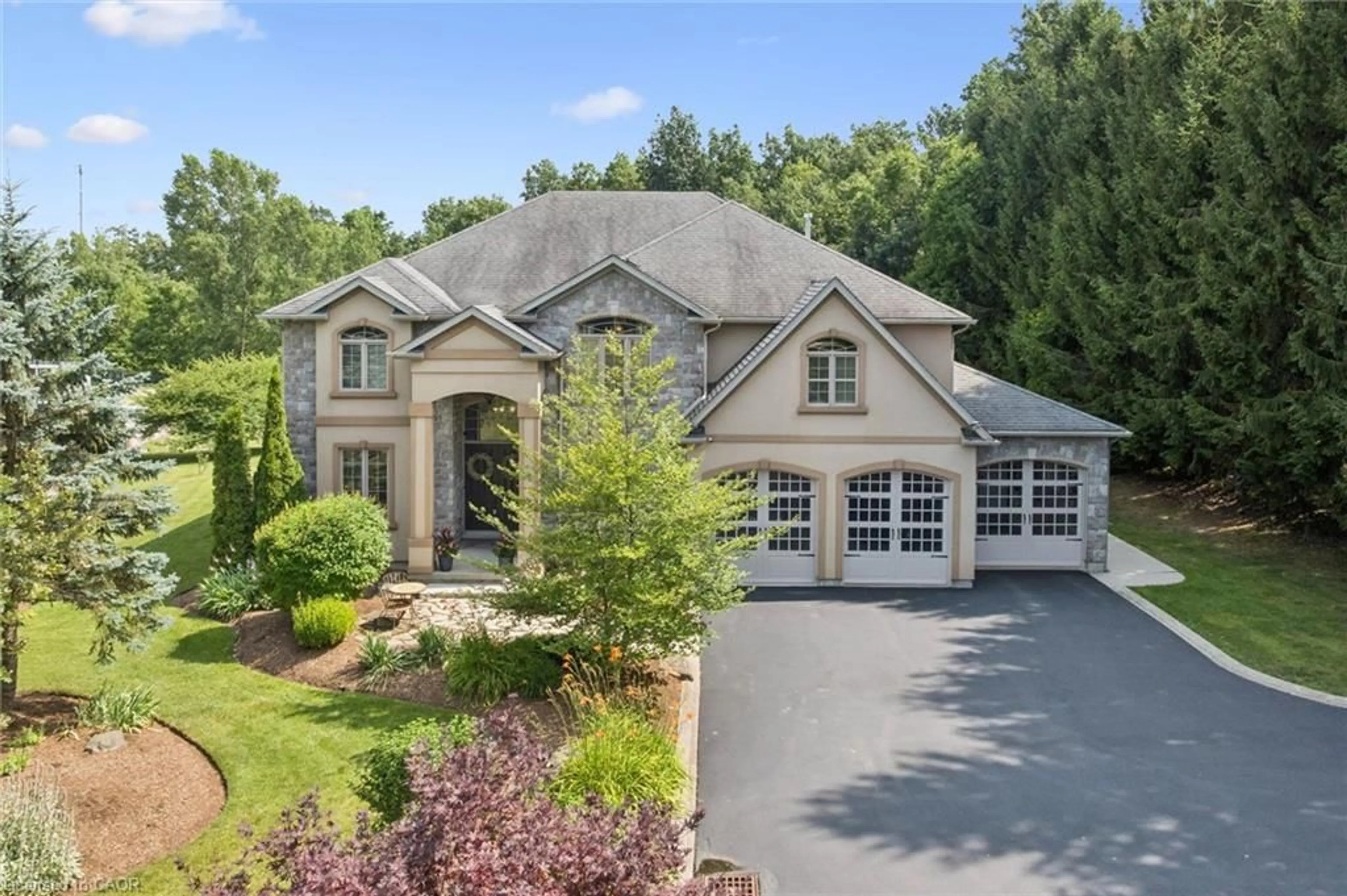 Unknown for 332 Scenic Dr, St. George Ontario N0E 1N0