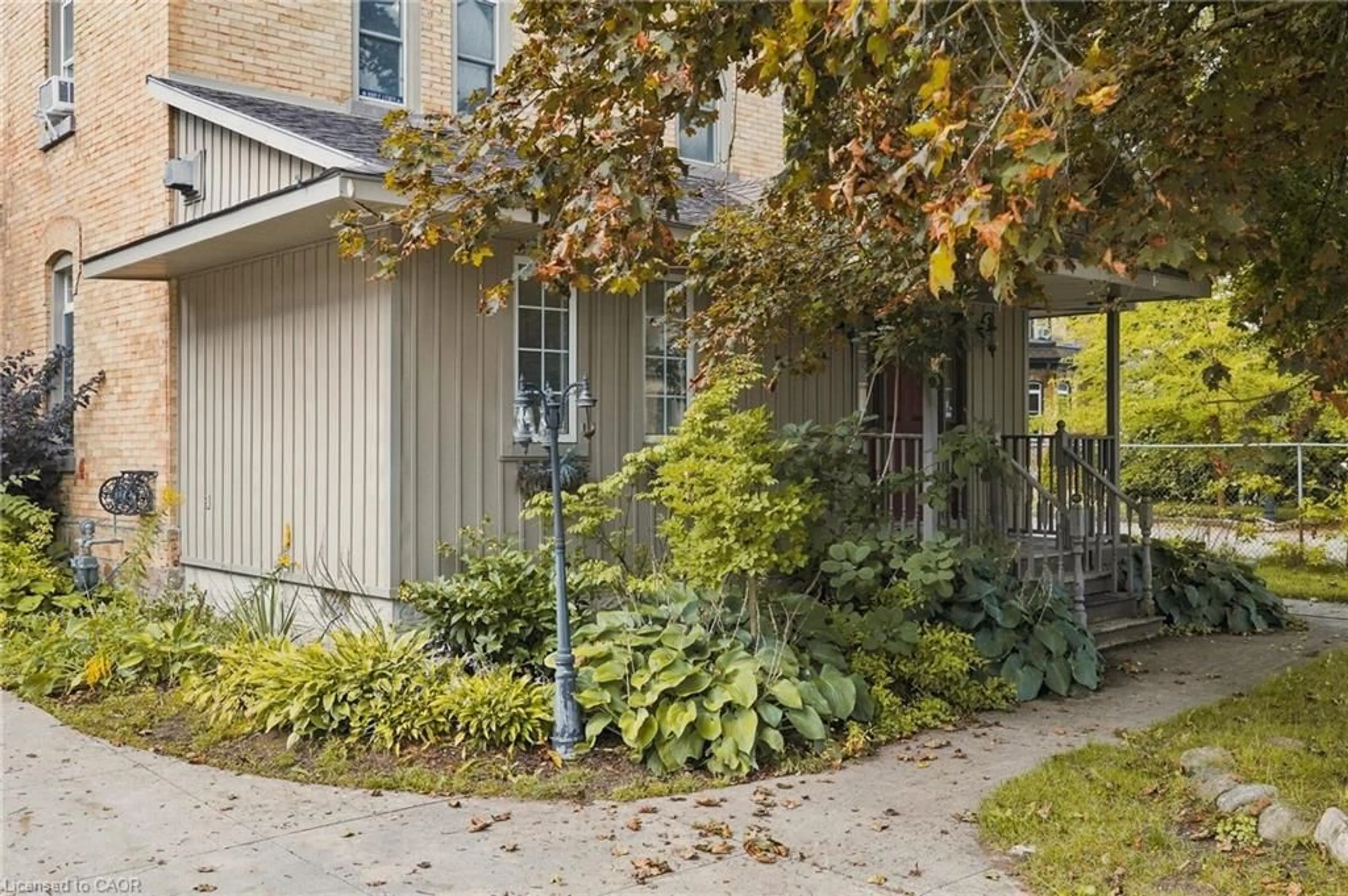 Patio, street for 450 Main St, Listowel Ontario N4W 1A6