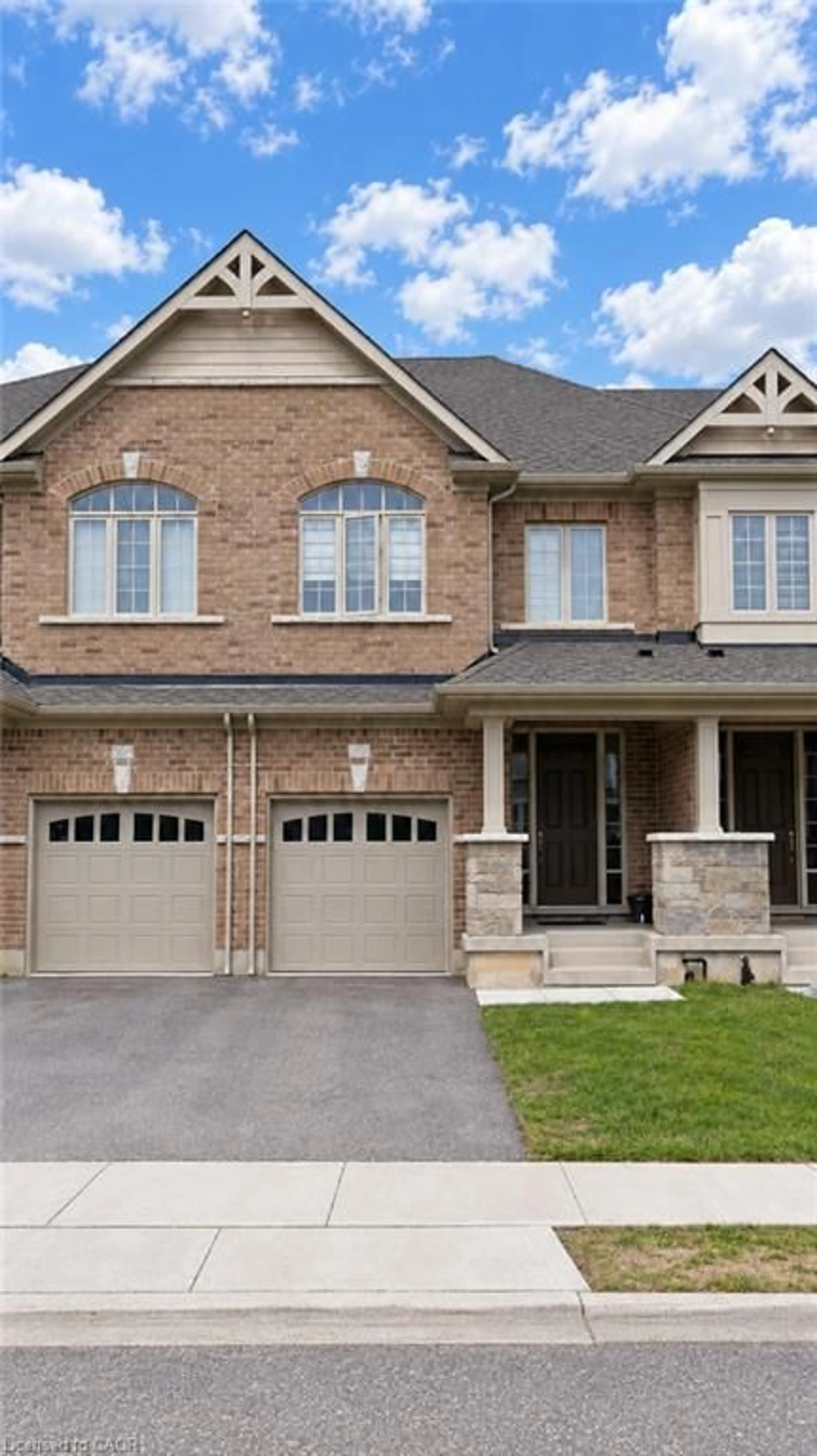 Home with brick exterior material, street for 207 Broadacre Dr, Kitchener Ontario N2R 0S5