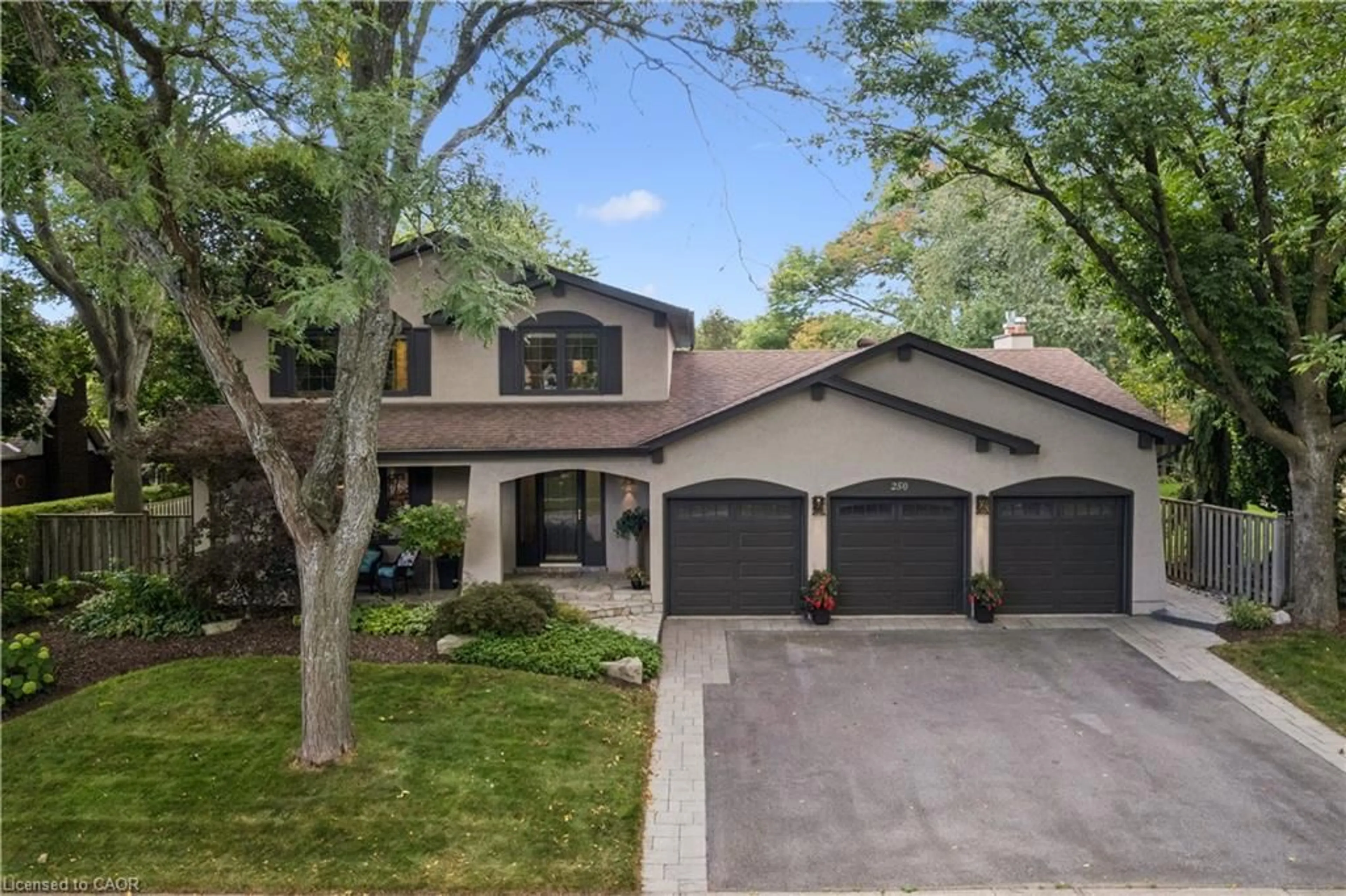 Unknown for 250 Mccraney St, Oakville Ontario L6H 3B2