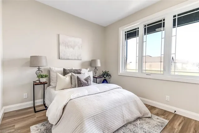 42 Duchess Dr, Delhi 5