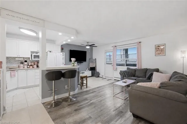 264 Oakdale Ave #308, St. Catharines 2