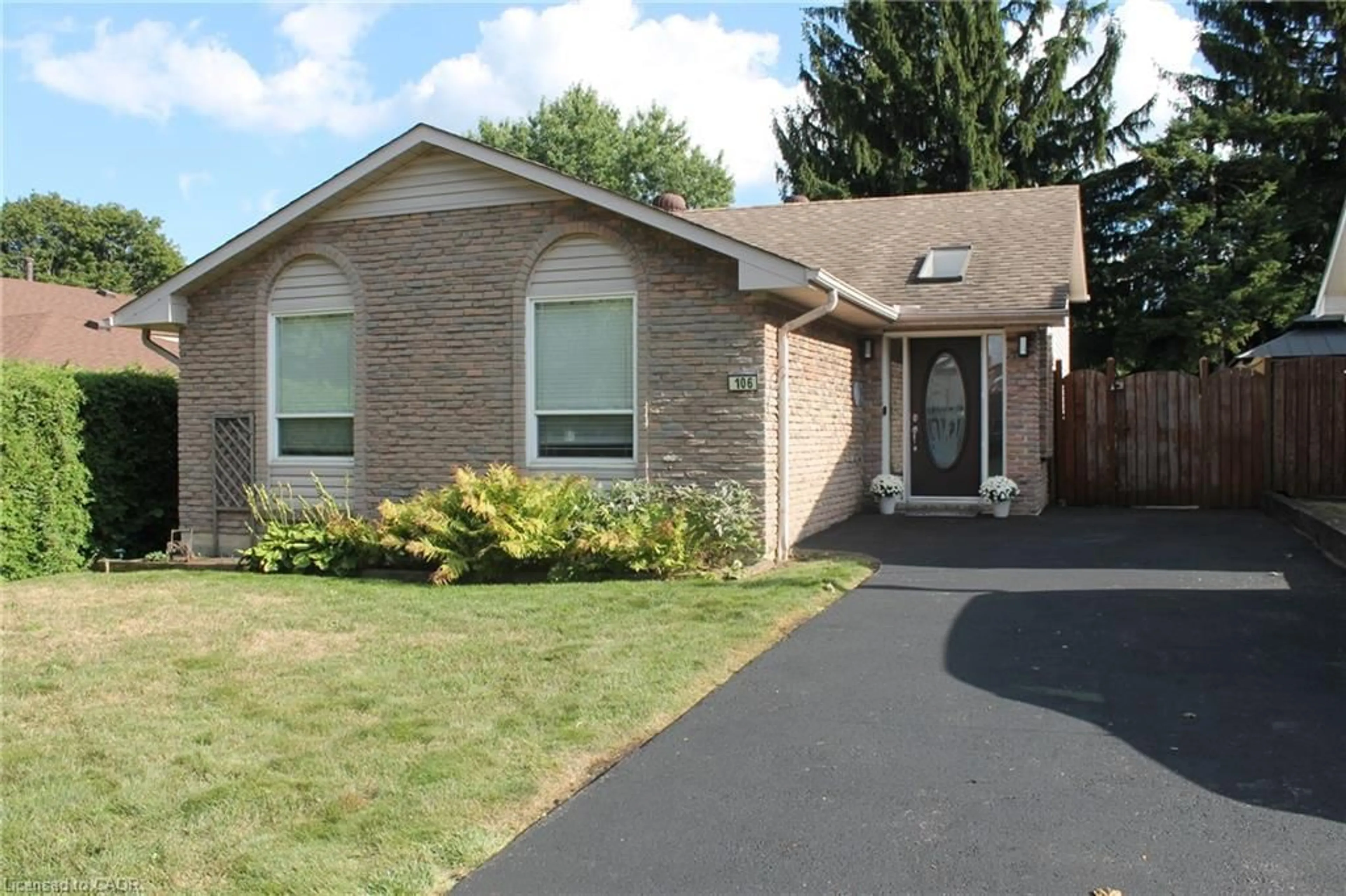 Home with brick exterior material, street for 106 Appleford Rd, Hamilton Ontario L9C 6B8