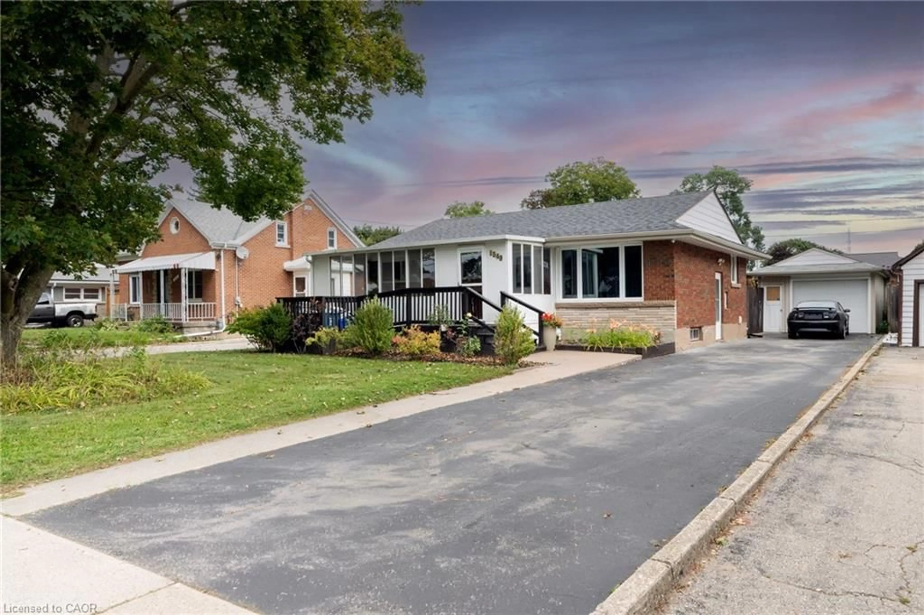 Home with brick exterior material, street for 1549 Concession Rd, Cambridge Ontario N3H 4M1