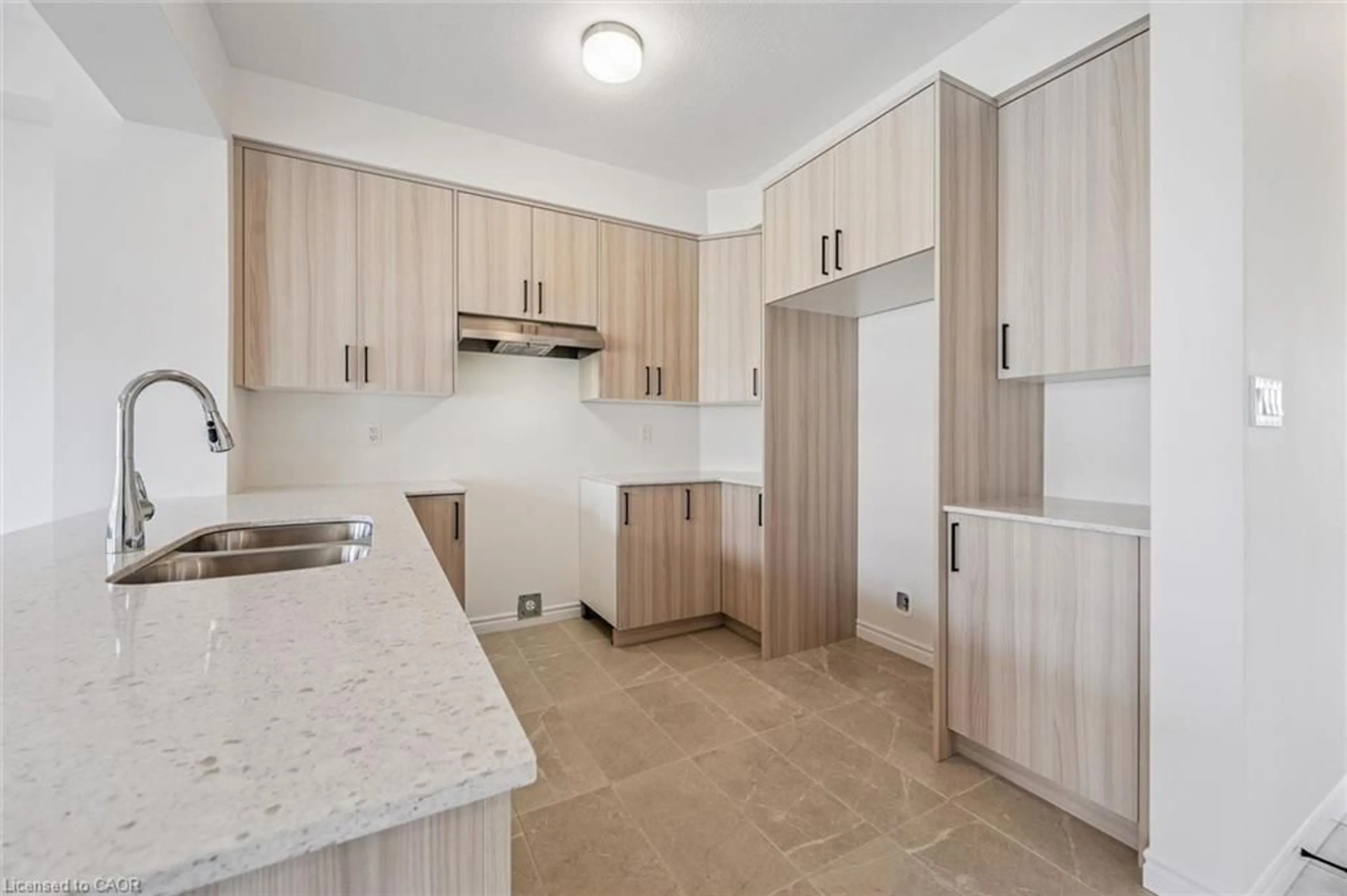 Standard kitchen, unknown for 362 Robert Woolner St, Ayr Ontario N0B 1E0