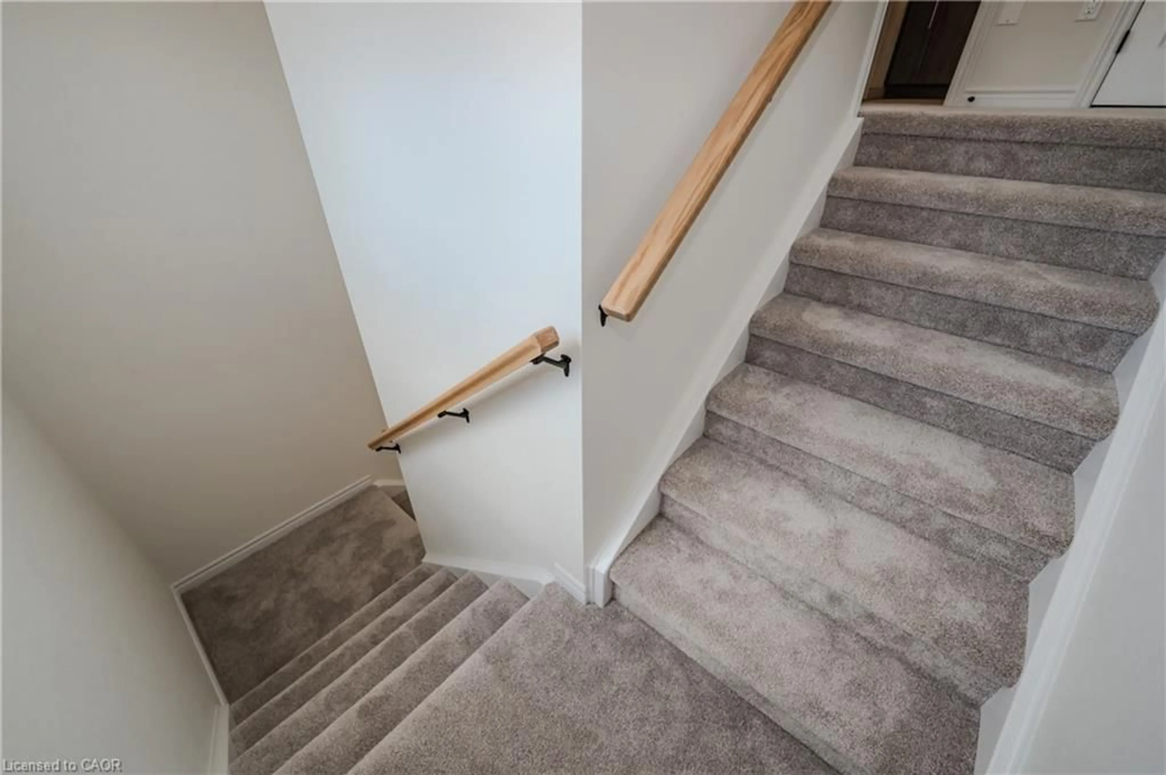 Stairs for 358 Robert Woolner St, Ayr Ontario N0B 1E0