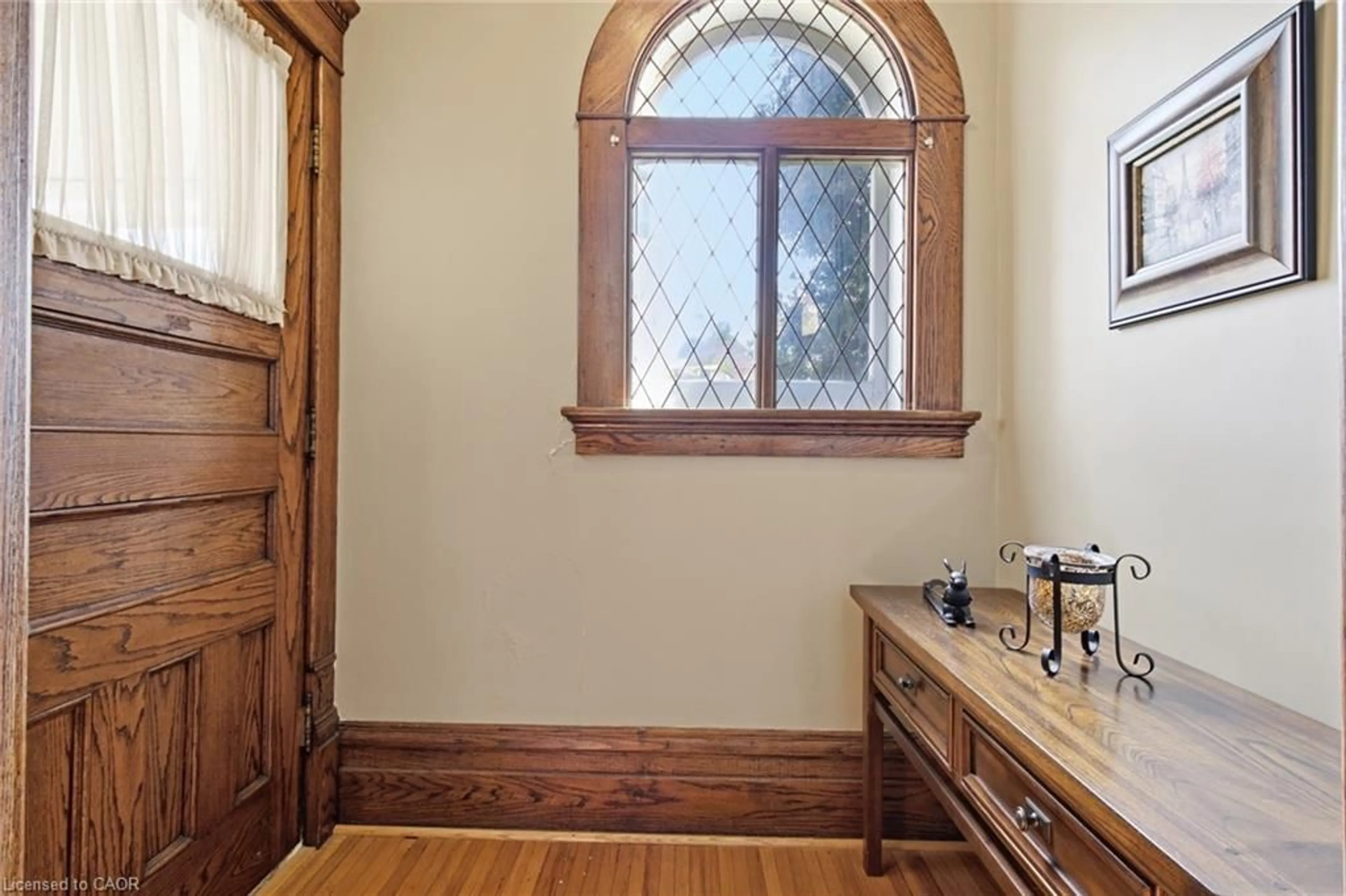 Standard bathroom, ceramic/tile floor for 410 Main St, Listowel Ontario N4W 1A6
