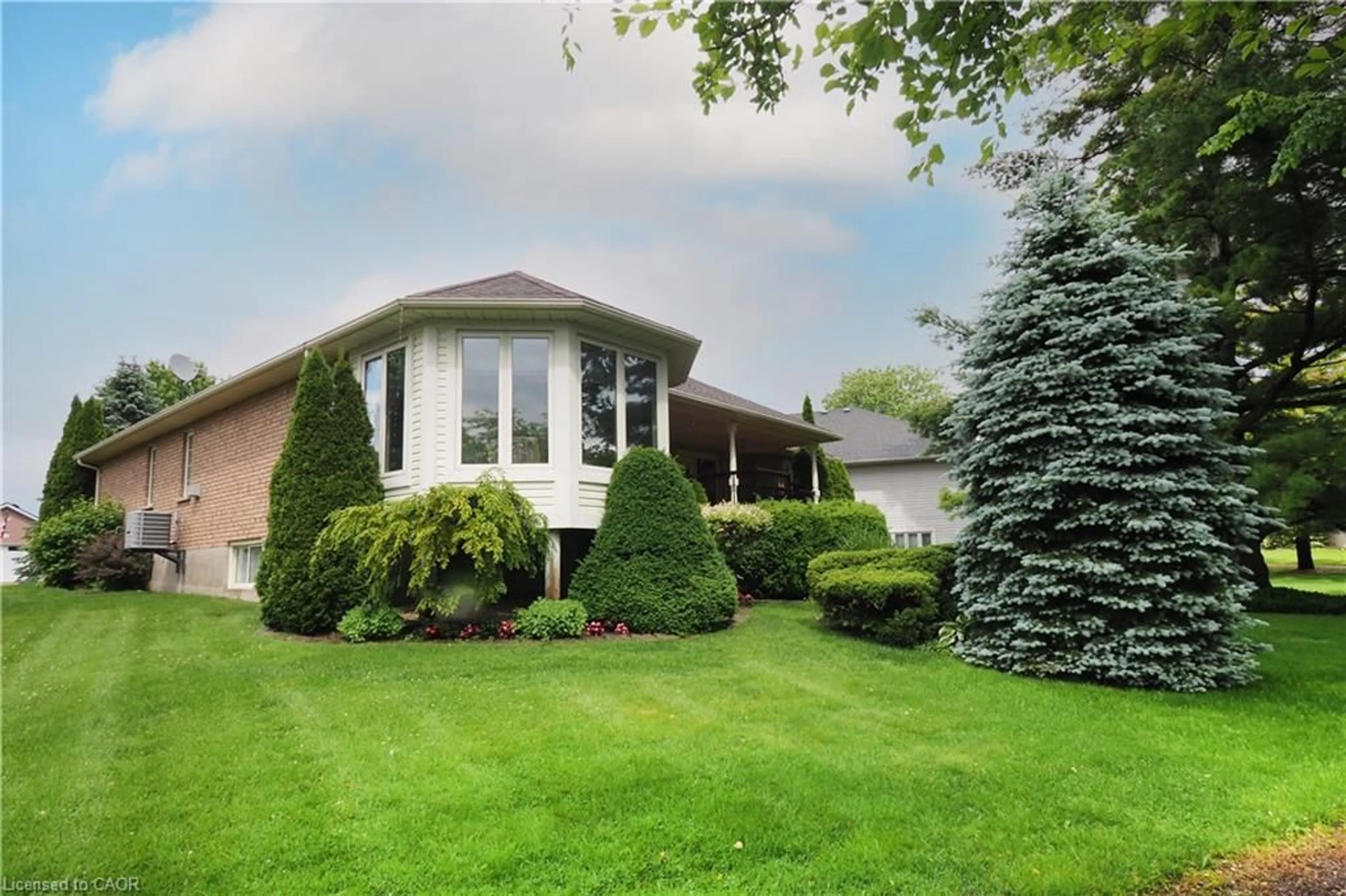 Home with vinyl exterior material, street for 137 Foxboro Dr, Baden Ontario N3A 3N2
