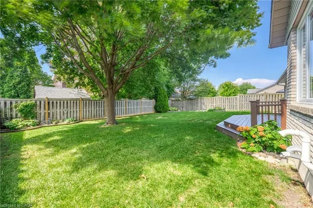 463 Althouse Crt, Sarnia 3