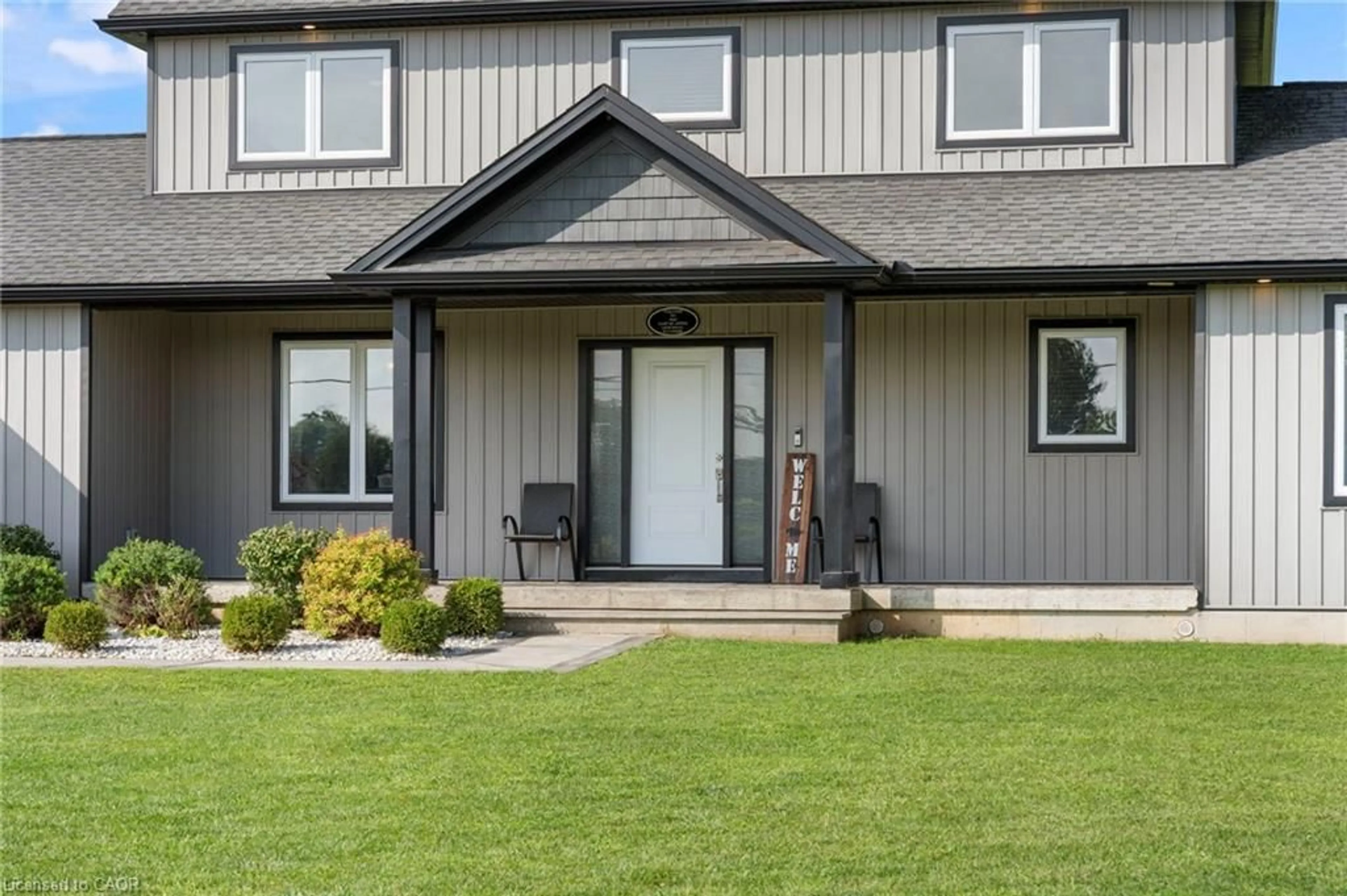 Home with vinyl exterior material, unknown for 2445 East Quarter Line Rd, Delhi Ontario N4B 2W4