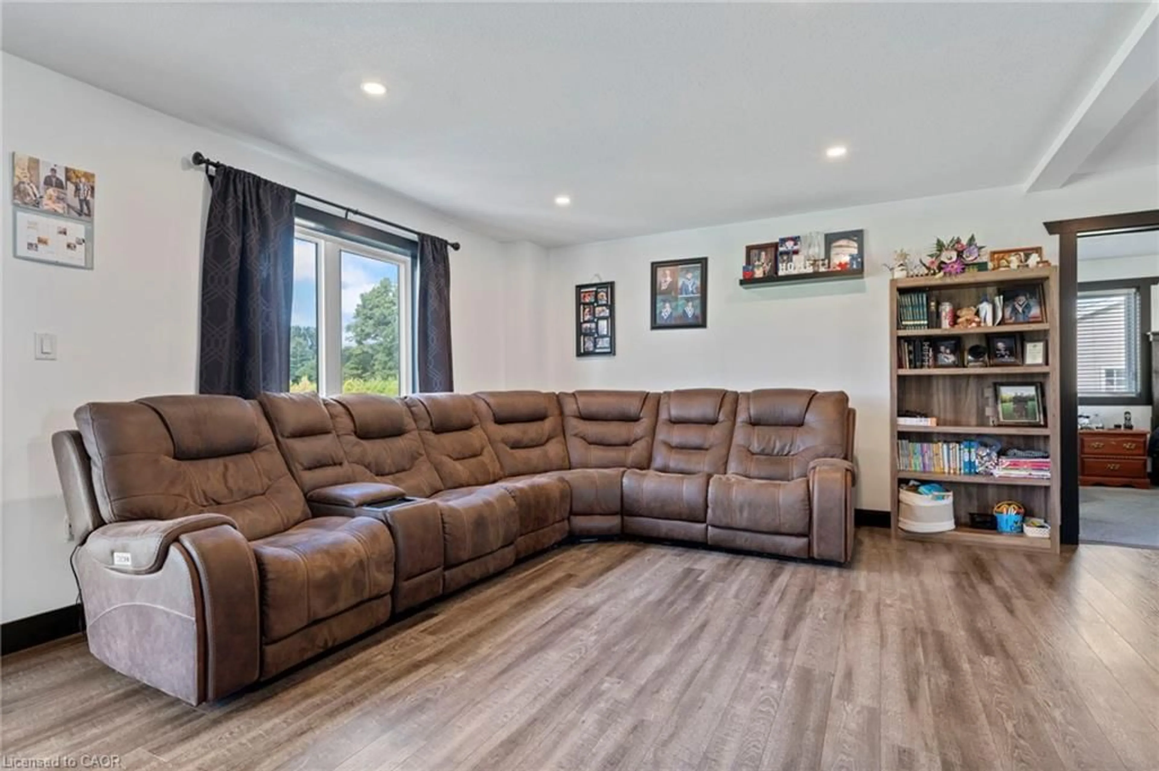 Unknown for 2445 East Quarter Line Rd, Delhi Ontario N4B 2W4