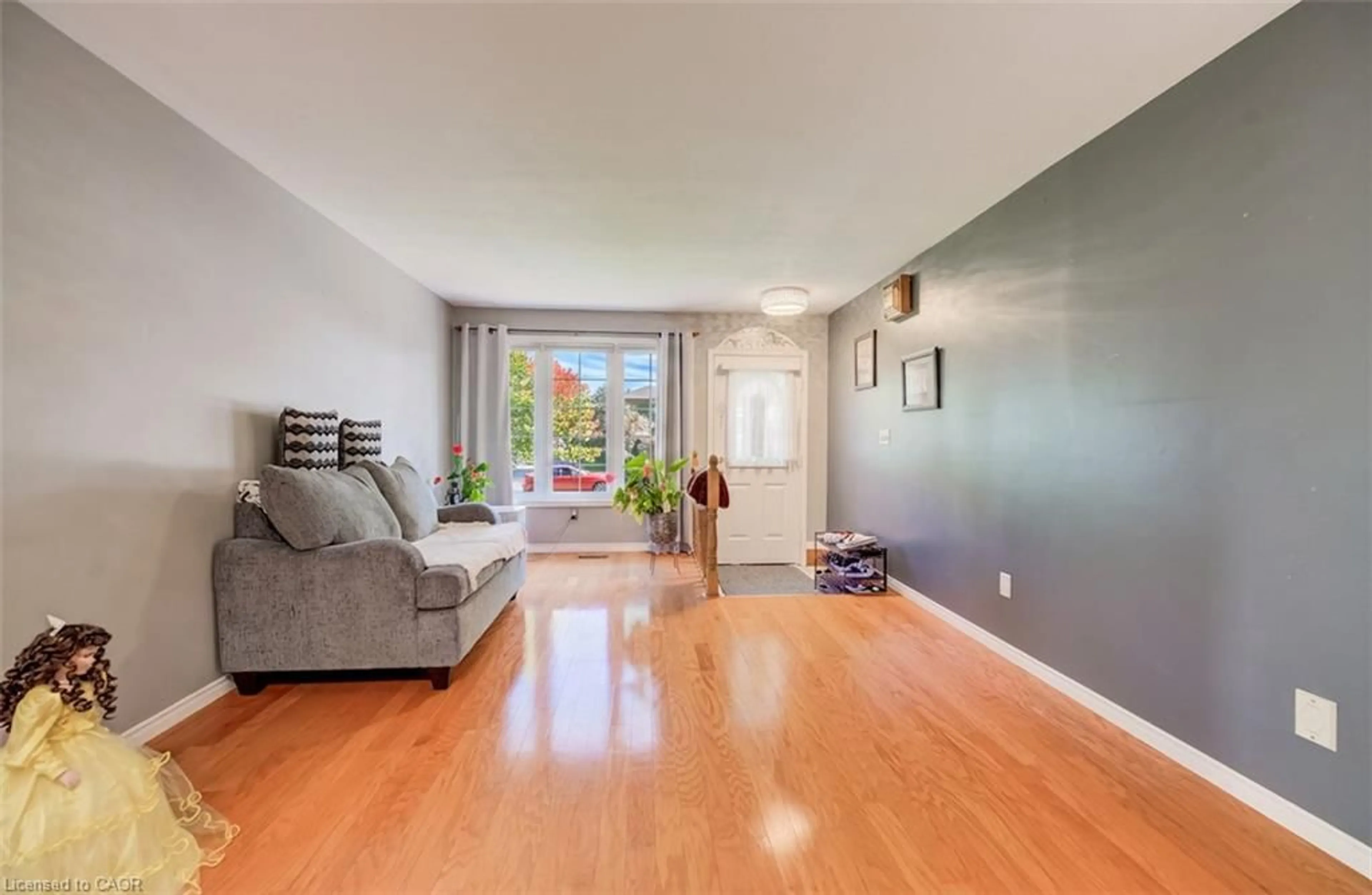 Living room with furniture, unknown for 111B Miller Cres, Palmerston Ontario N0G 2P0