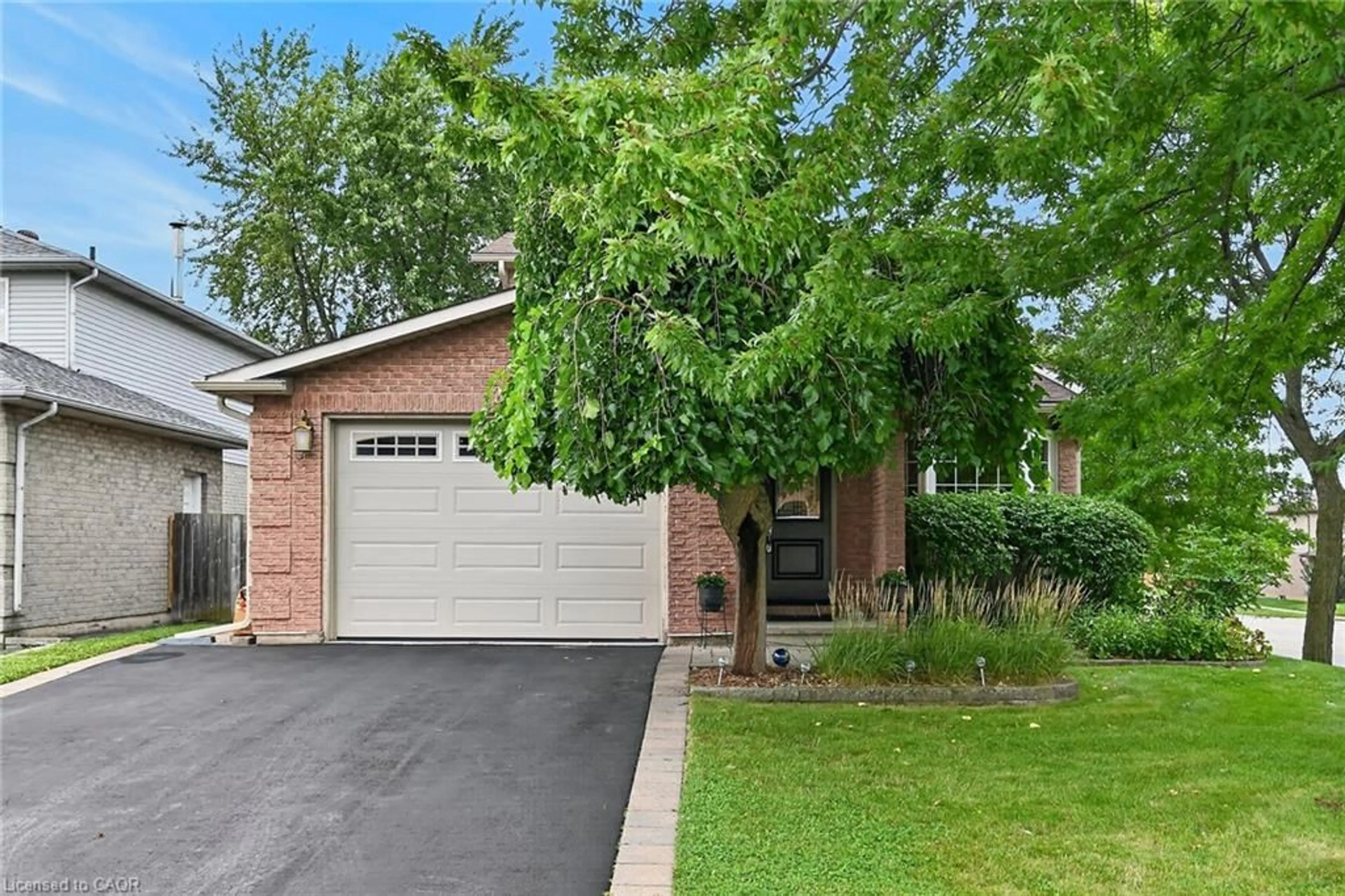 Home with brick exterior material, street for 2 Novoco Dr, Hamilton Ontario L9C 7E7