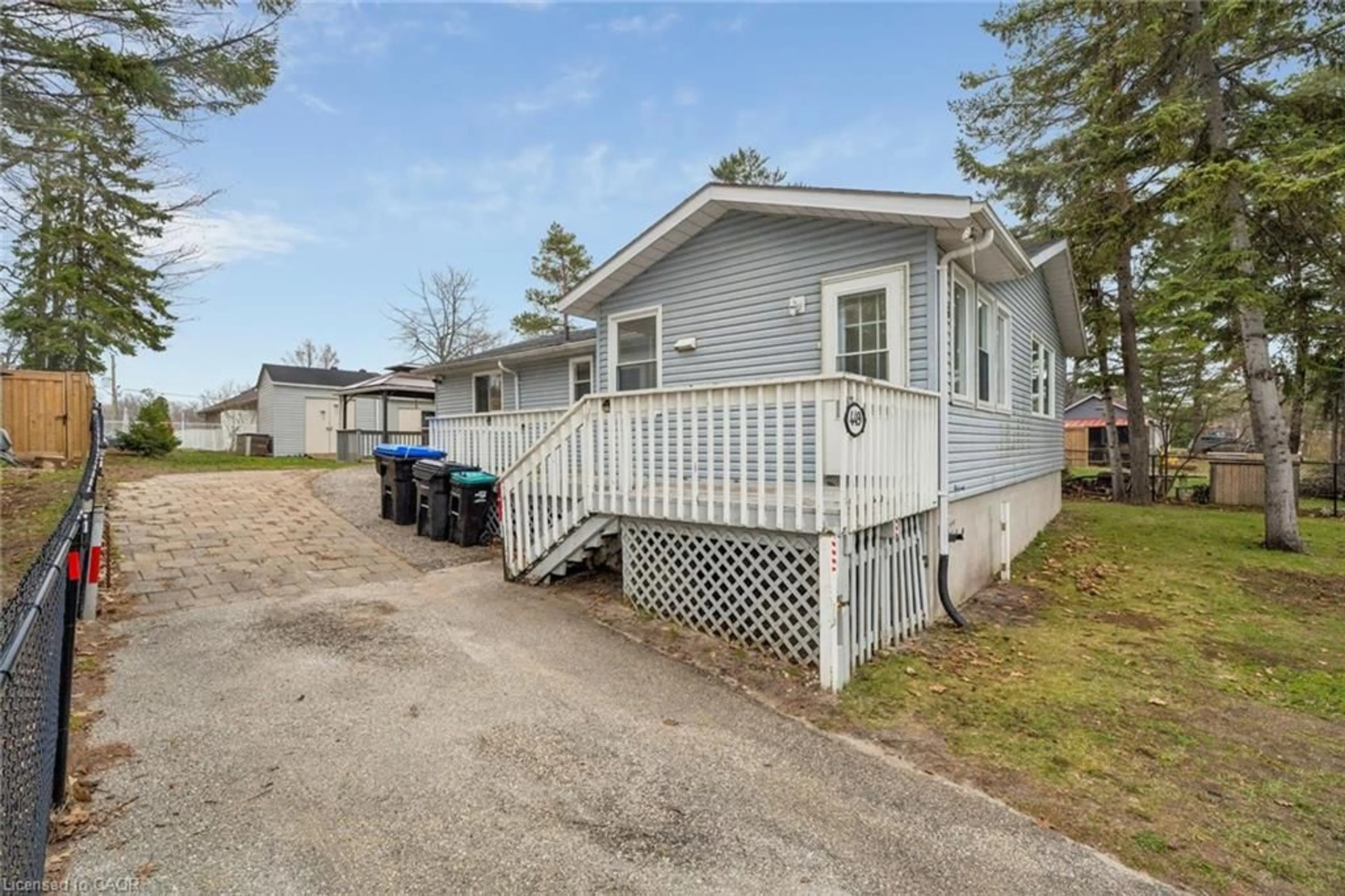 Unknown for 449 Mosley St, Wasaga Beach Ontario L9Z 2J8