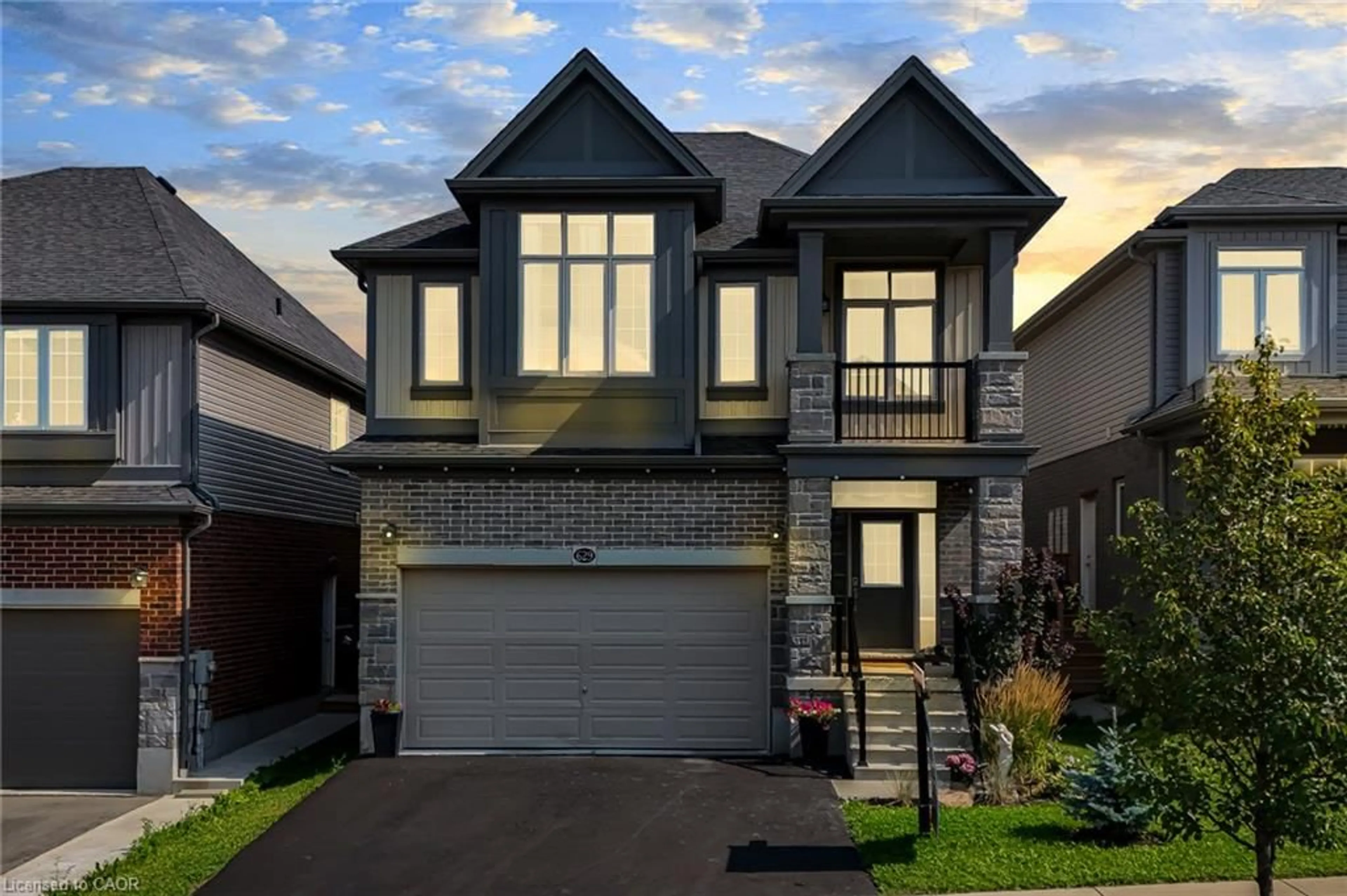 Home with brick exterior material, street for 629 Wild Rye St, Waterloo Ontario N2V 0E3