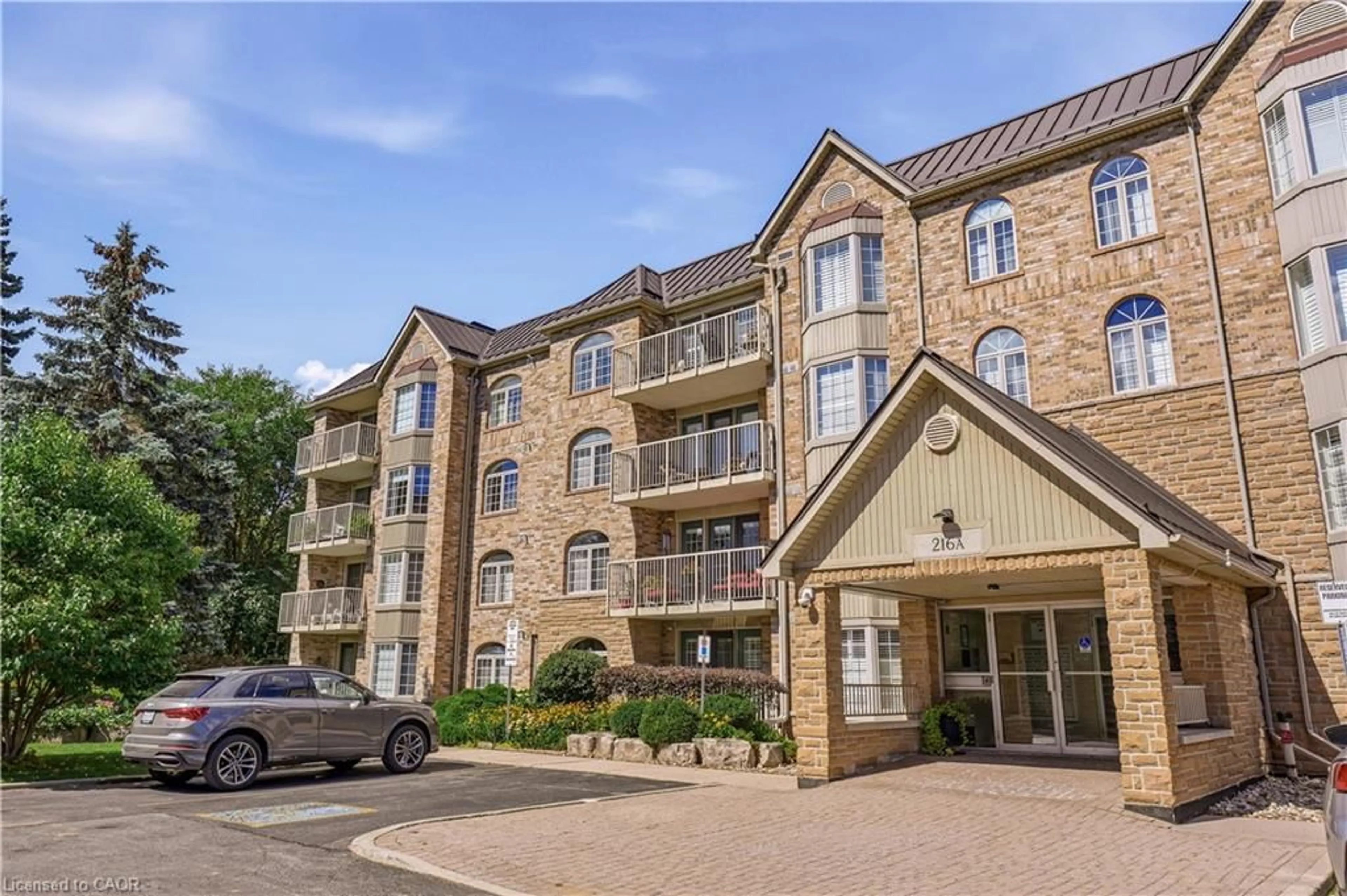 A pic from outside/outdoor area/front of a property/back of a property/a pic from drone, unknown for 216A Plains Rd #302, Burlington Ontario L7T 4K8