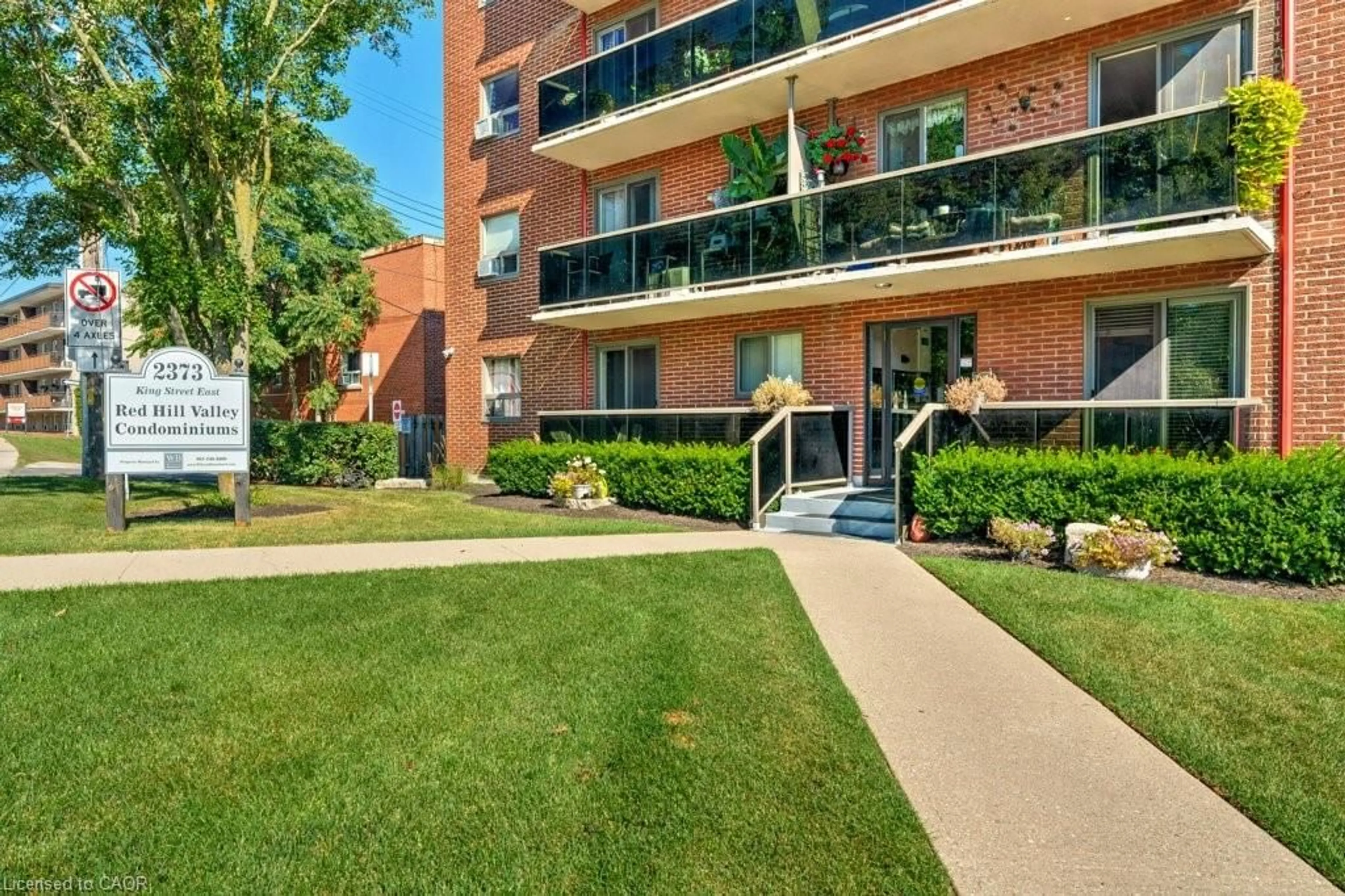 Patio, street for 2373 King St #17, Hamilton Ontario L8K 1X9