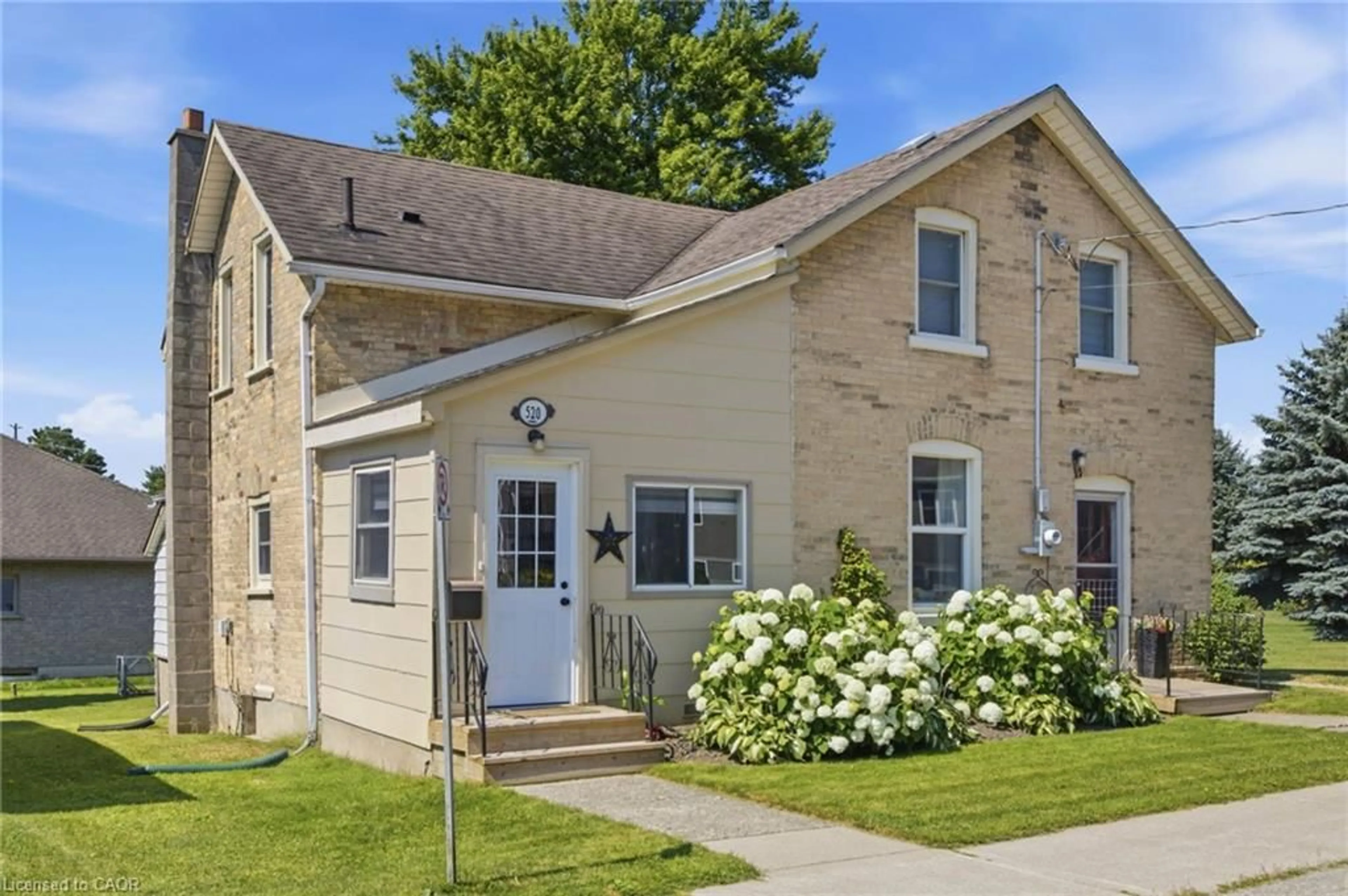 Unknown for 520 Elma St, Listowel Ontario N4W 1W3