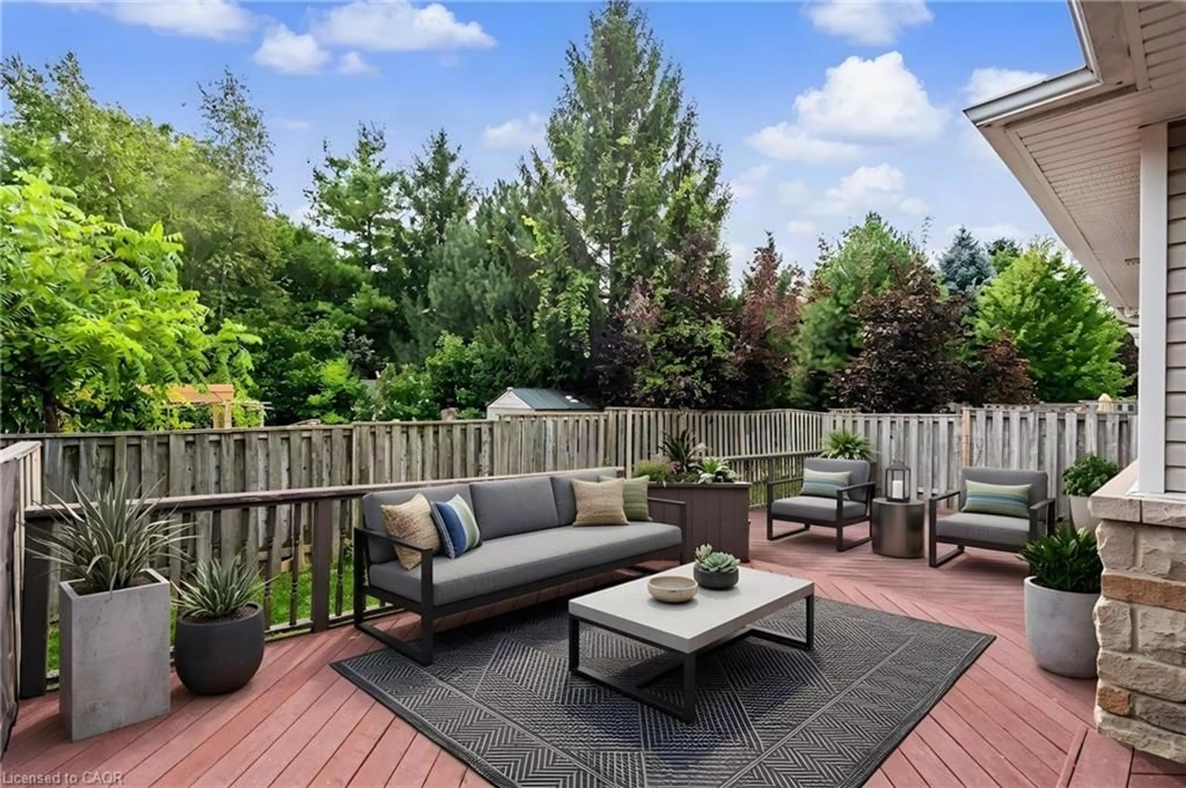Patio, unknown for 20 Kitty Murray Lane #49, Ancaster Ontario L8K 1L7