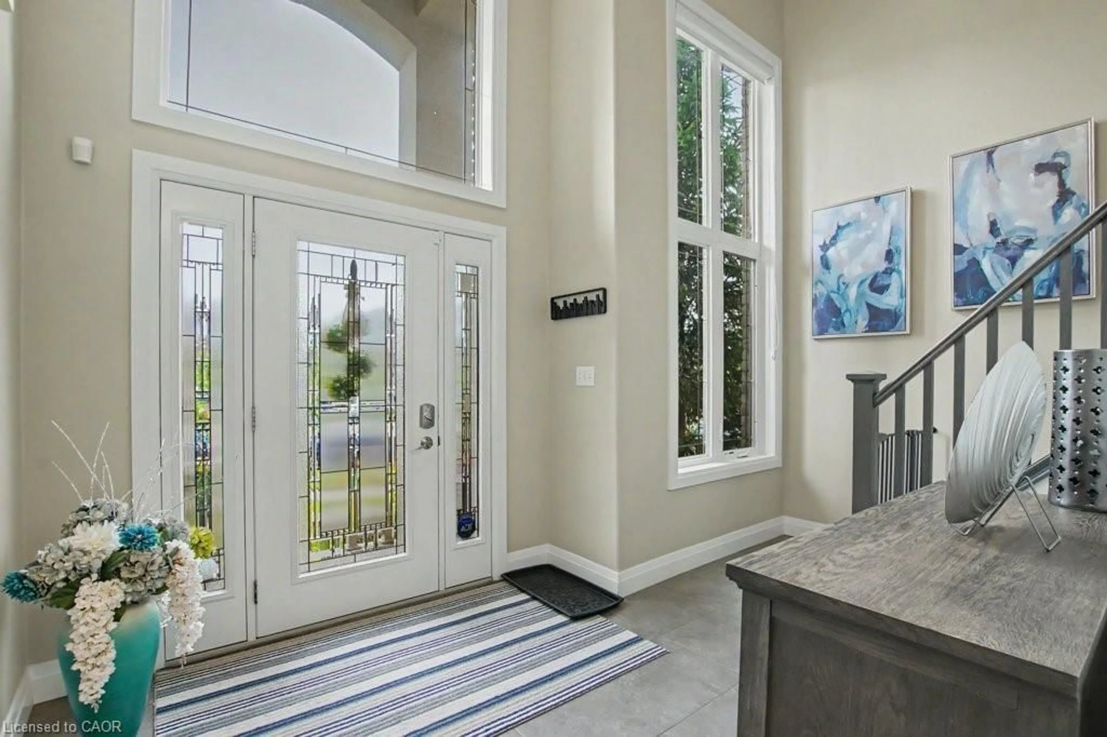 Indoor entryway for 157 Green Gate Blvd, Cambridge Ontario N1T 0C5
