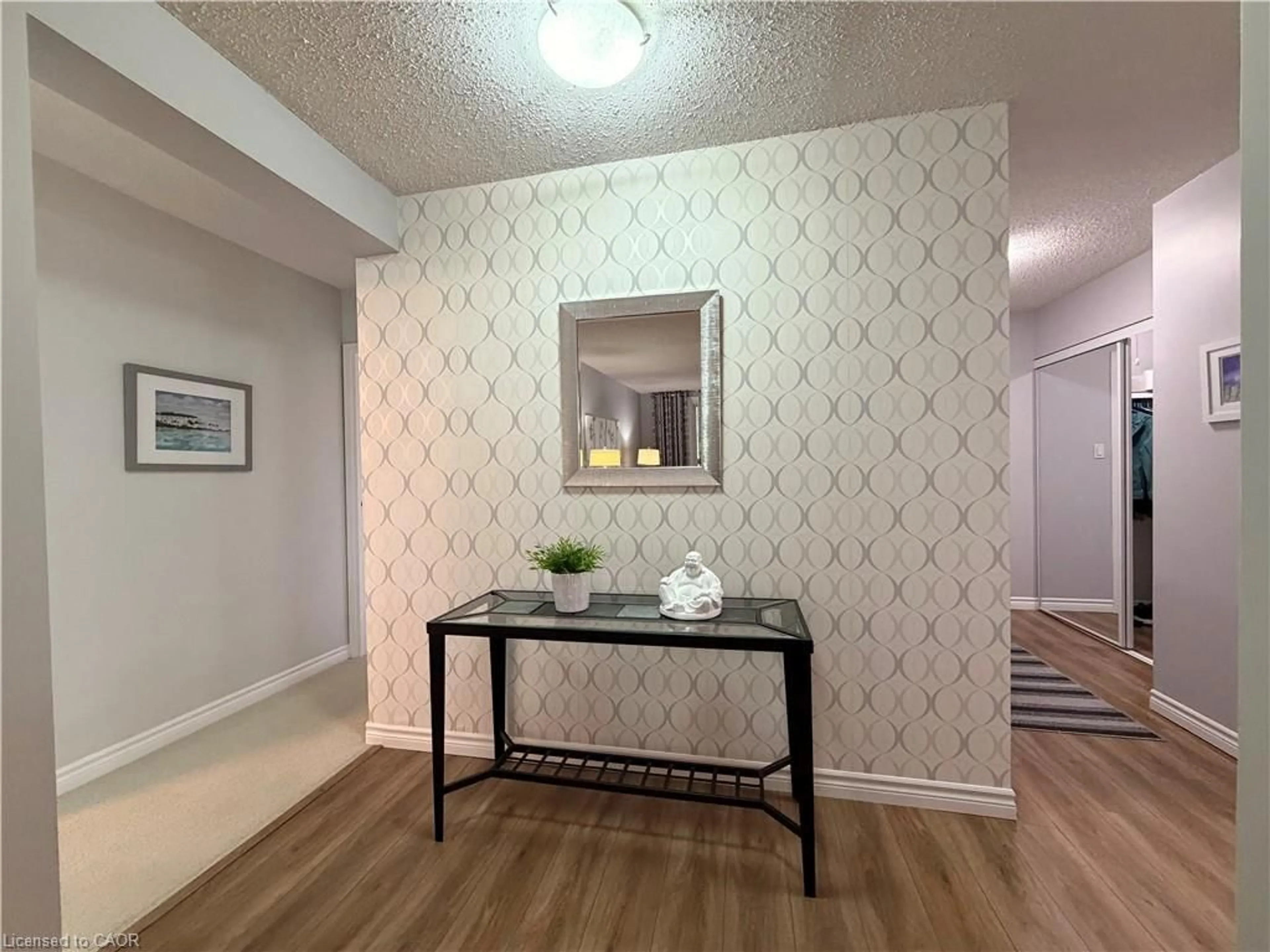 Unknown for 944 Caledonian View #301, Cambridge Ontario N3H 1A5