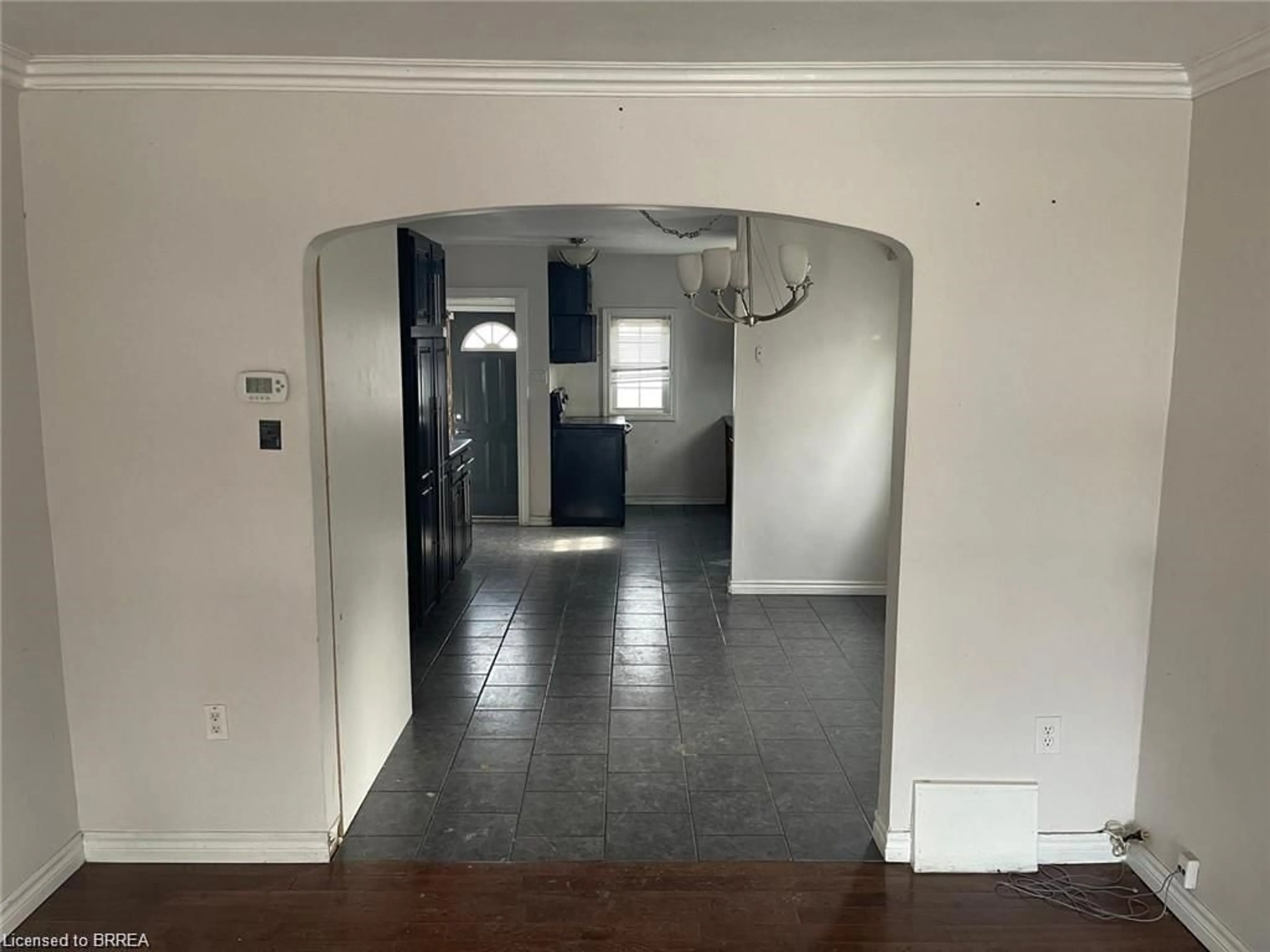 A pic of a room for 258 Wellington Rd, London Ontario N6C 4N5