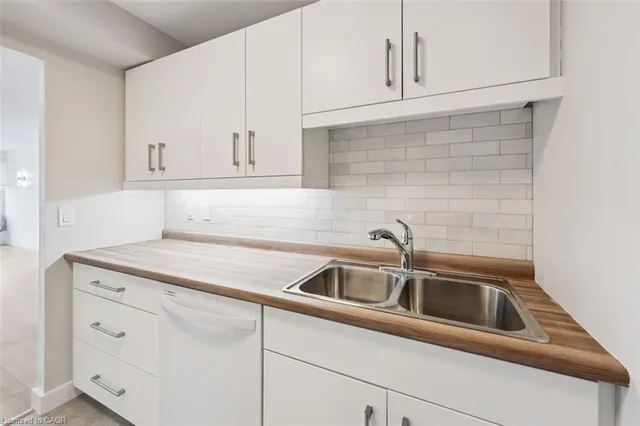 358 Waterloo Ave #902, Guelph 5