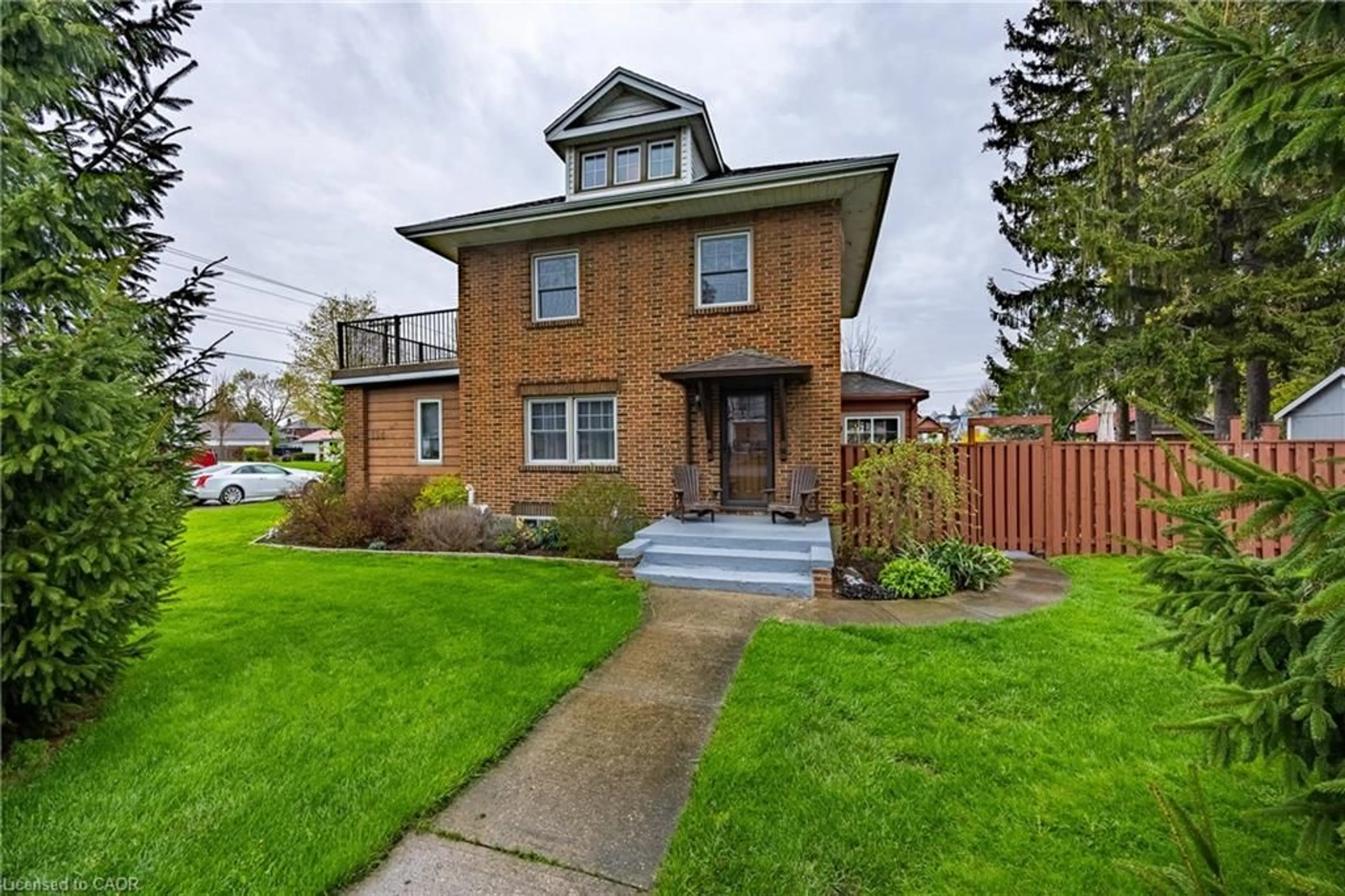 Home with brick exterior material, street for 124 First Ave, Port Dover Ontario N0A 1N0